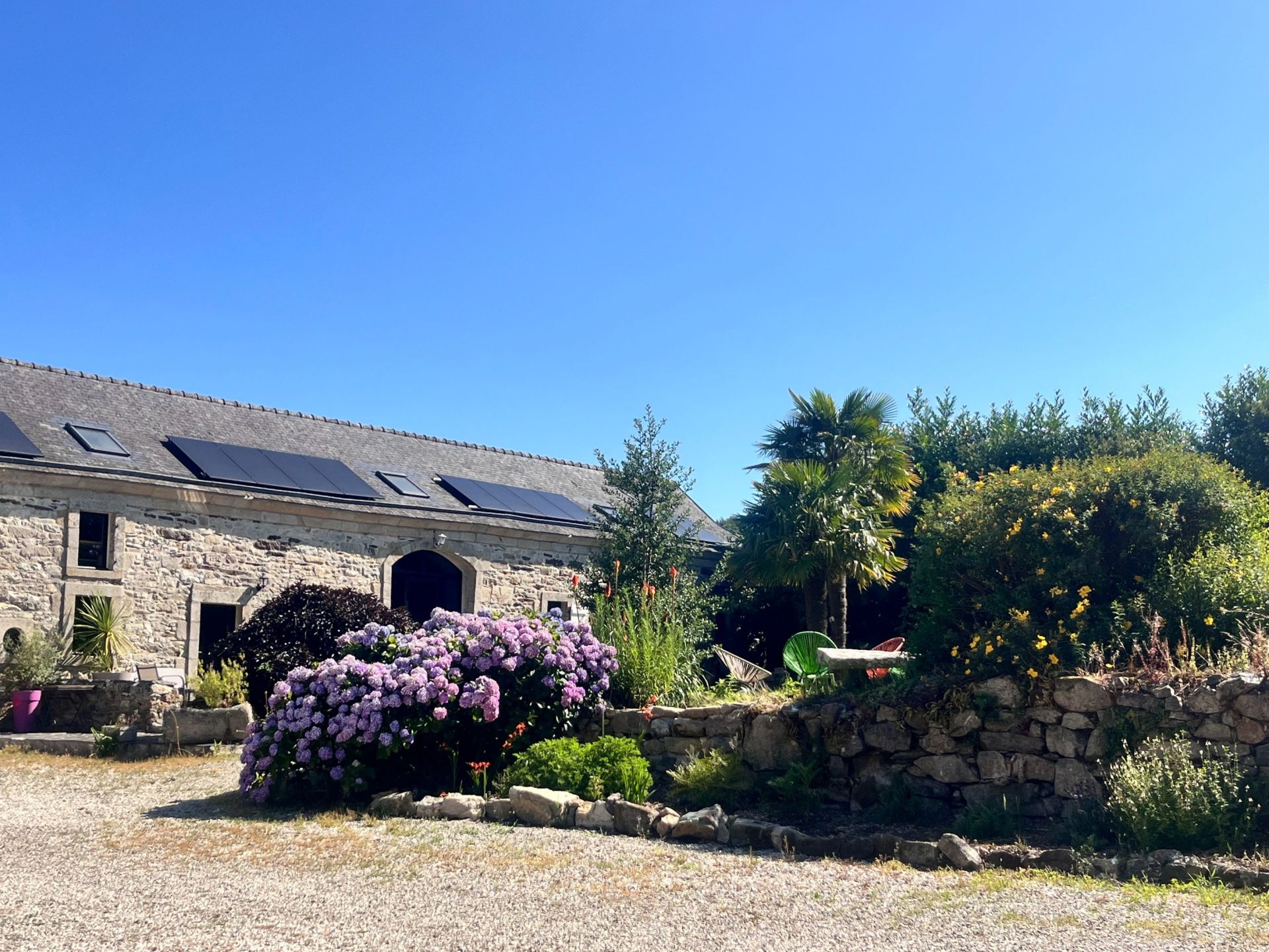 luxury house 20 Rooms for sale on PLOMODIERN (29550)