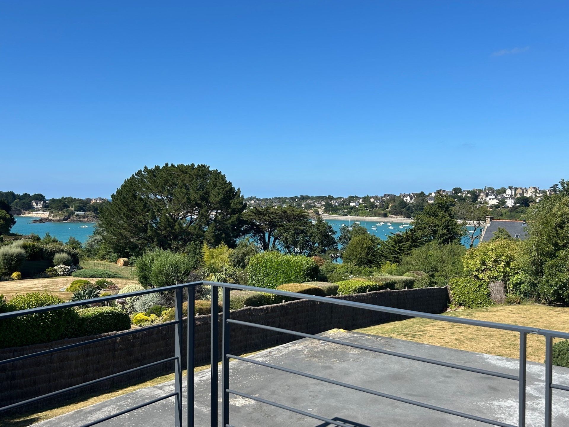 maison de luxe 8 Pièces en vente sur LANCIEUX (22770)