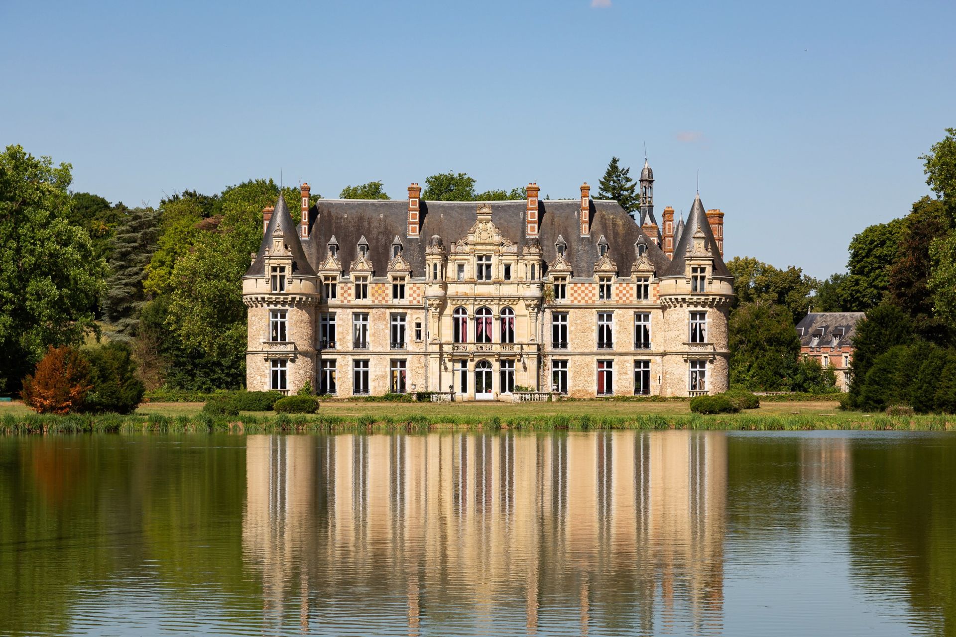 château 56 Pièces en vente sur AUNEAU (28700)