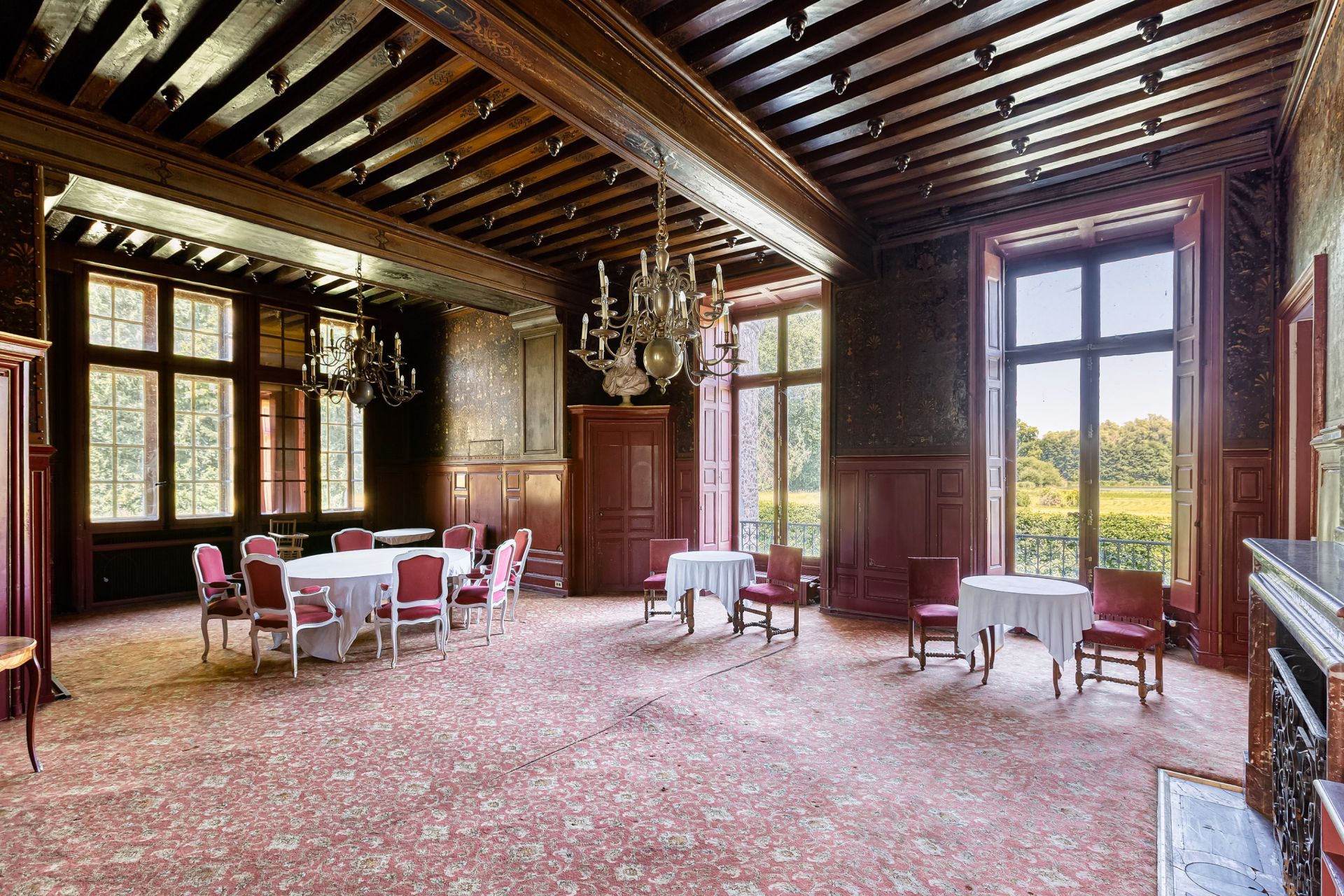 château 56 Pièces en vente sur AUNEAU (28700)