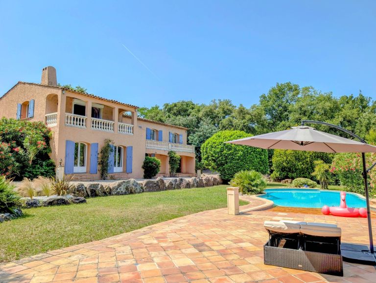 maison provençale de luxe 6 Pièces en vente sur GRIMAUD (83310)