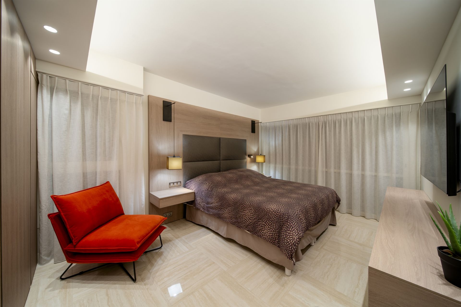 penthouse 4 Rooms for sale on CANNES (06400)