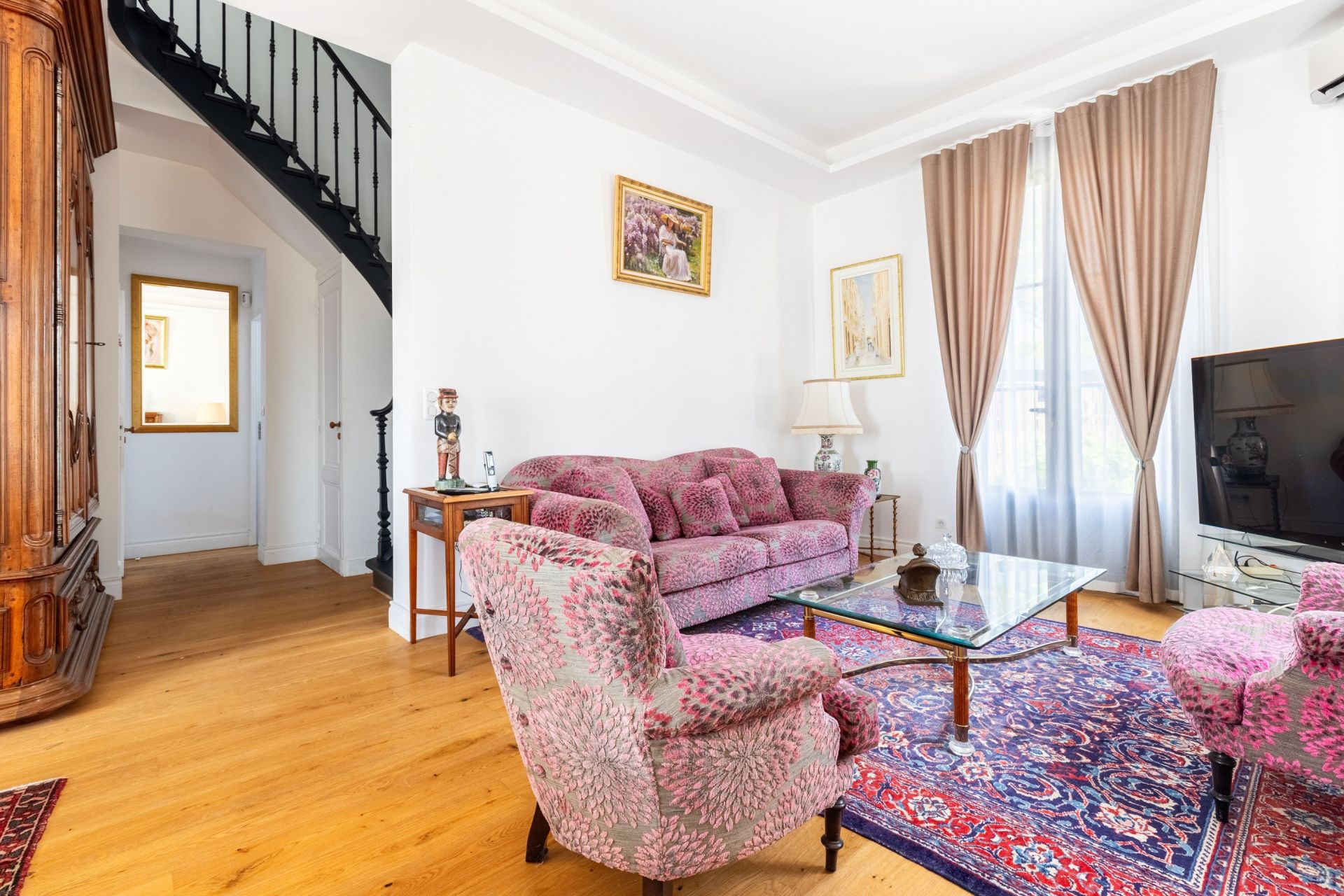 luxury house 6 Rooms for sale on ARCACHON (33120)