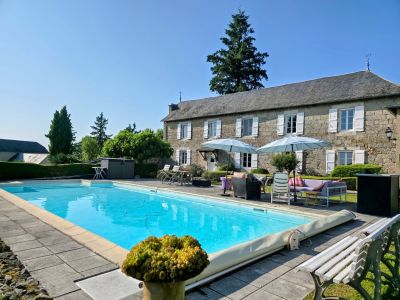 Sale Luxury house Brive-la-Gaillarde 8 Rooms 255 m²