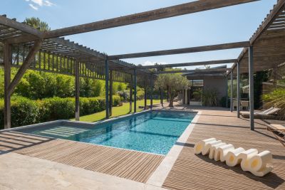 Sale Luxury house Montpellier 6 Rooms 295 m²