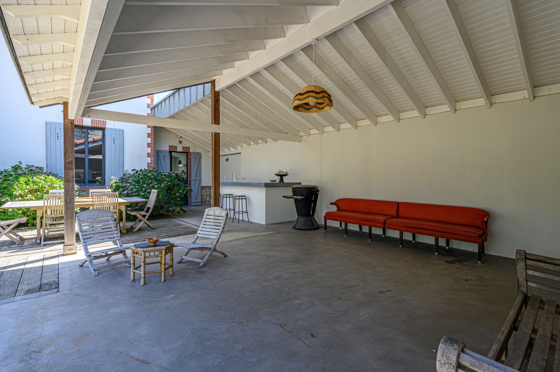 luxury house 9 Rooms for sale on PORNICHET (44380)