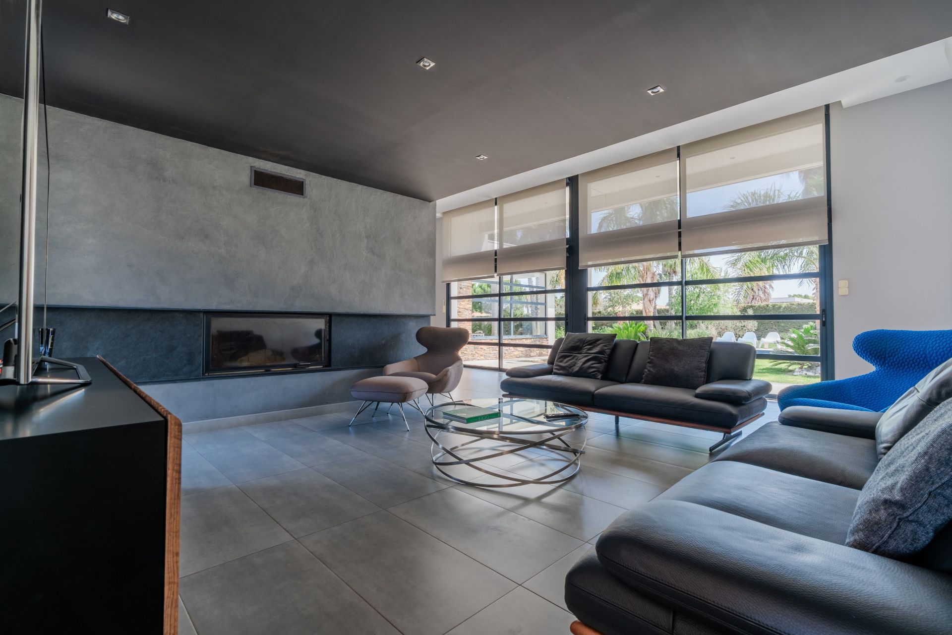 luxury house 10 Rooms for sale on PERPIGNAN (66000)