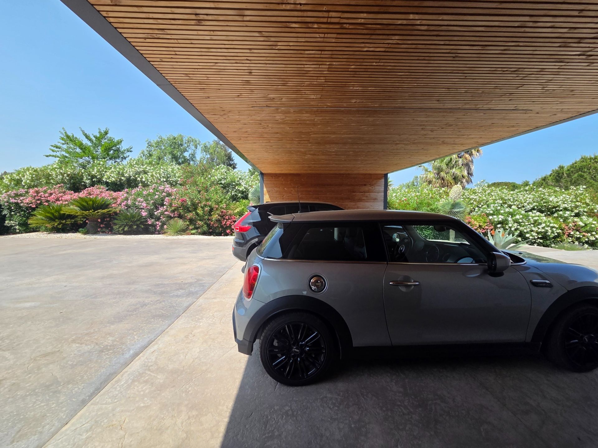 luxury house 10 Rooms for sale on PERPIGNAN (66000)