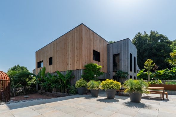 Sale Luxury house Pont-l'Évêque 8 Rooms 200 m²