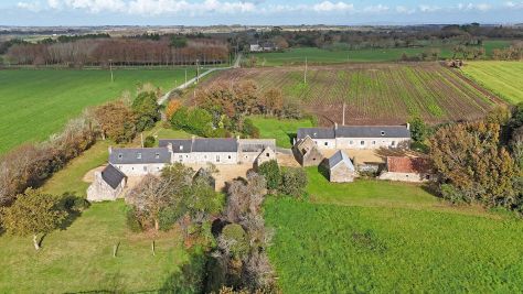 Sale Farm complex Guiler-sur-Goyen 11 Rooms 250 m²
