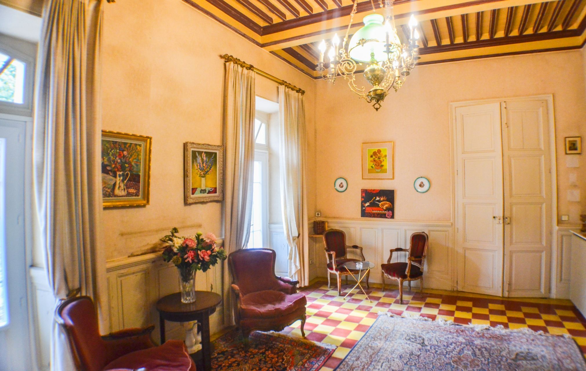 luxury house 11 Rooms for sale on LAVAUR (81500)