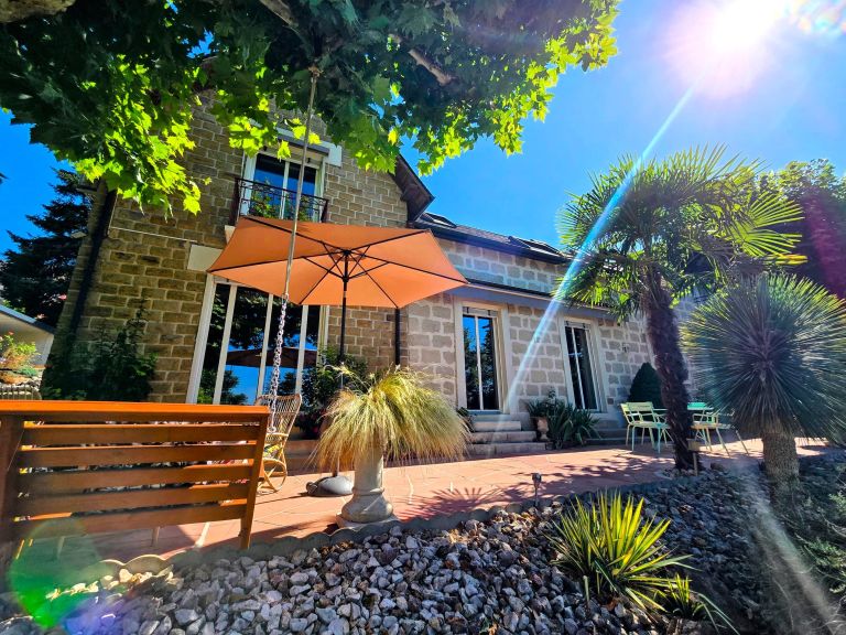 maison de luxe 5 Pièces en vente sur BRIVE LA GAILLARDE (19100)