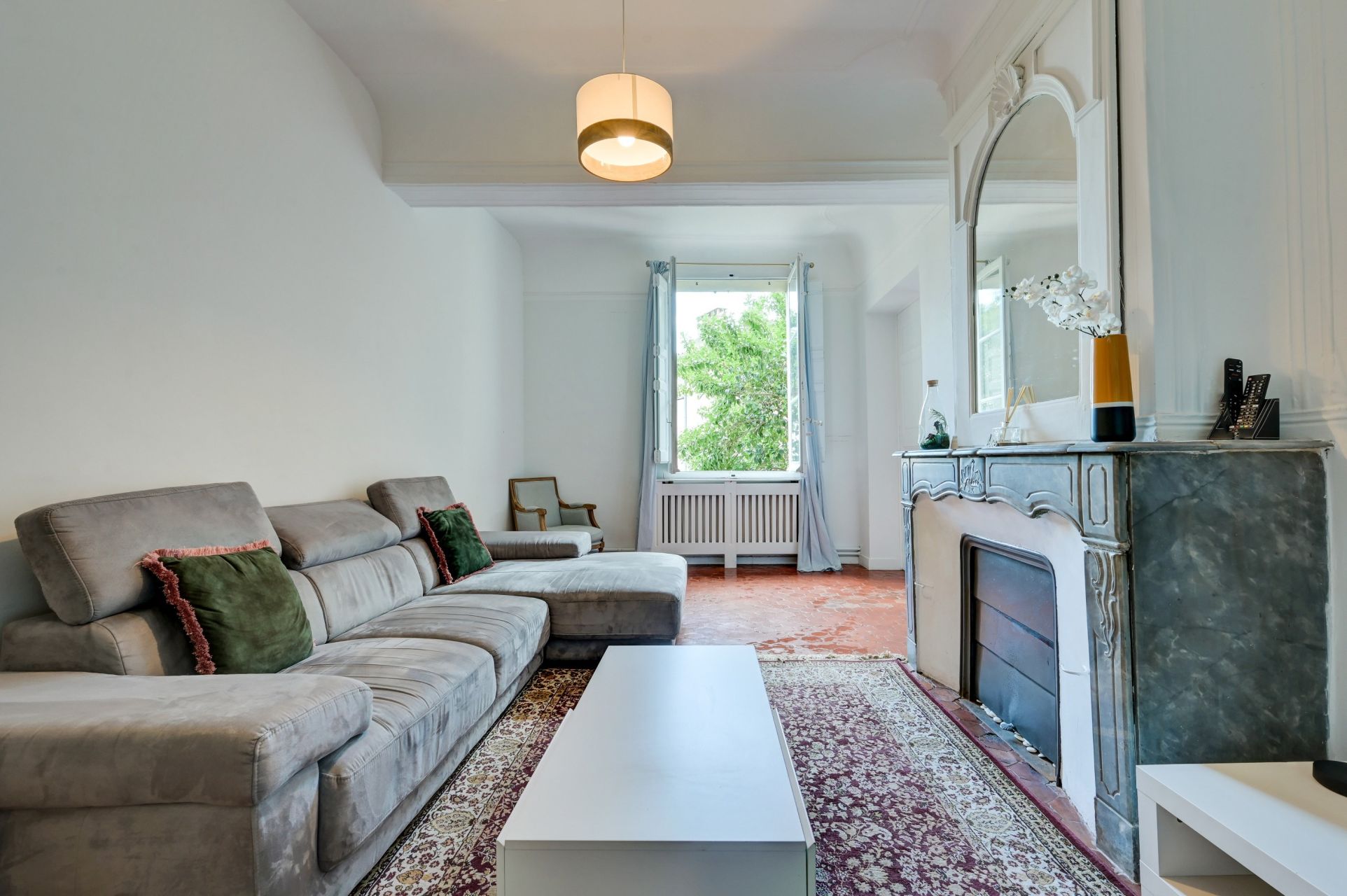 luxury apartment 3 Rooms for rent on AIX EN PROVENCE (13100)
