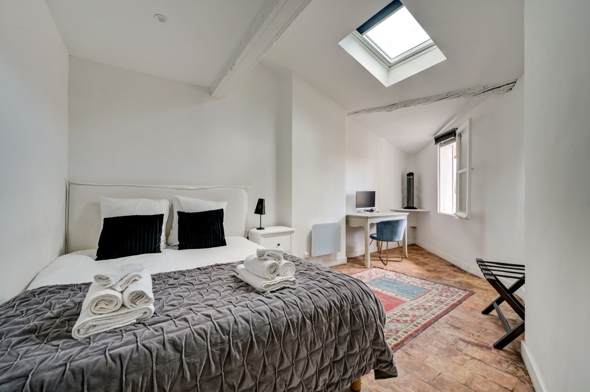 luxury apartment 3 Rooms for rent on AIX EN PROVENCE (13100)