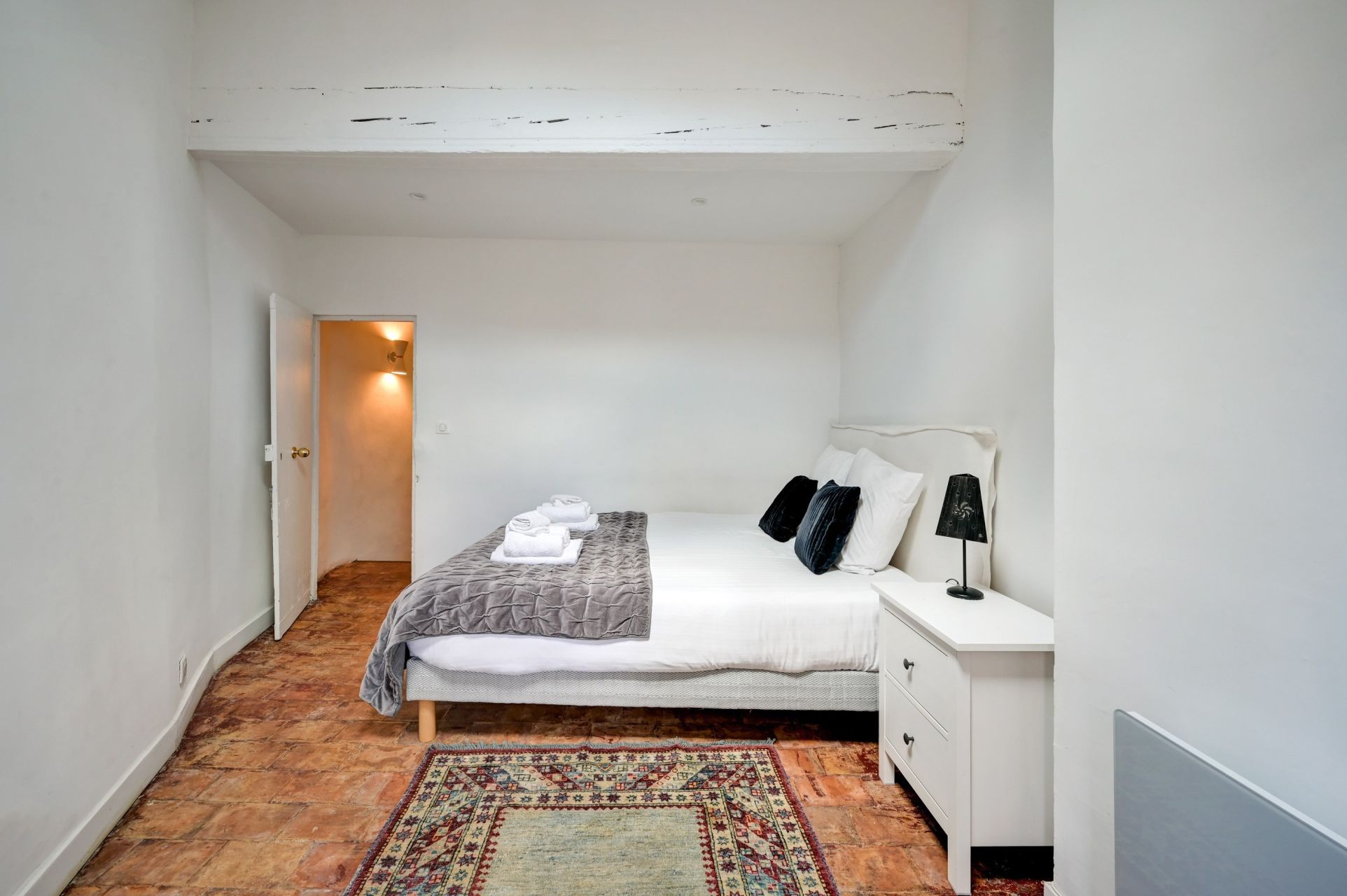 luxury apartment 3 Rooms for rent on AIX EN PROVENCE (13100)