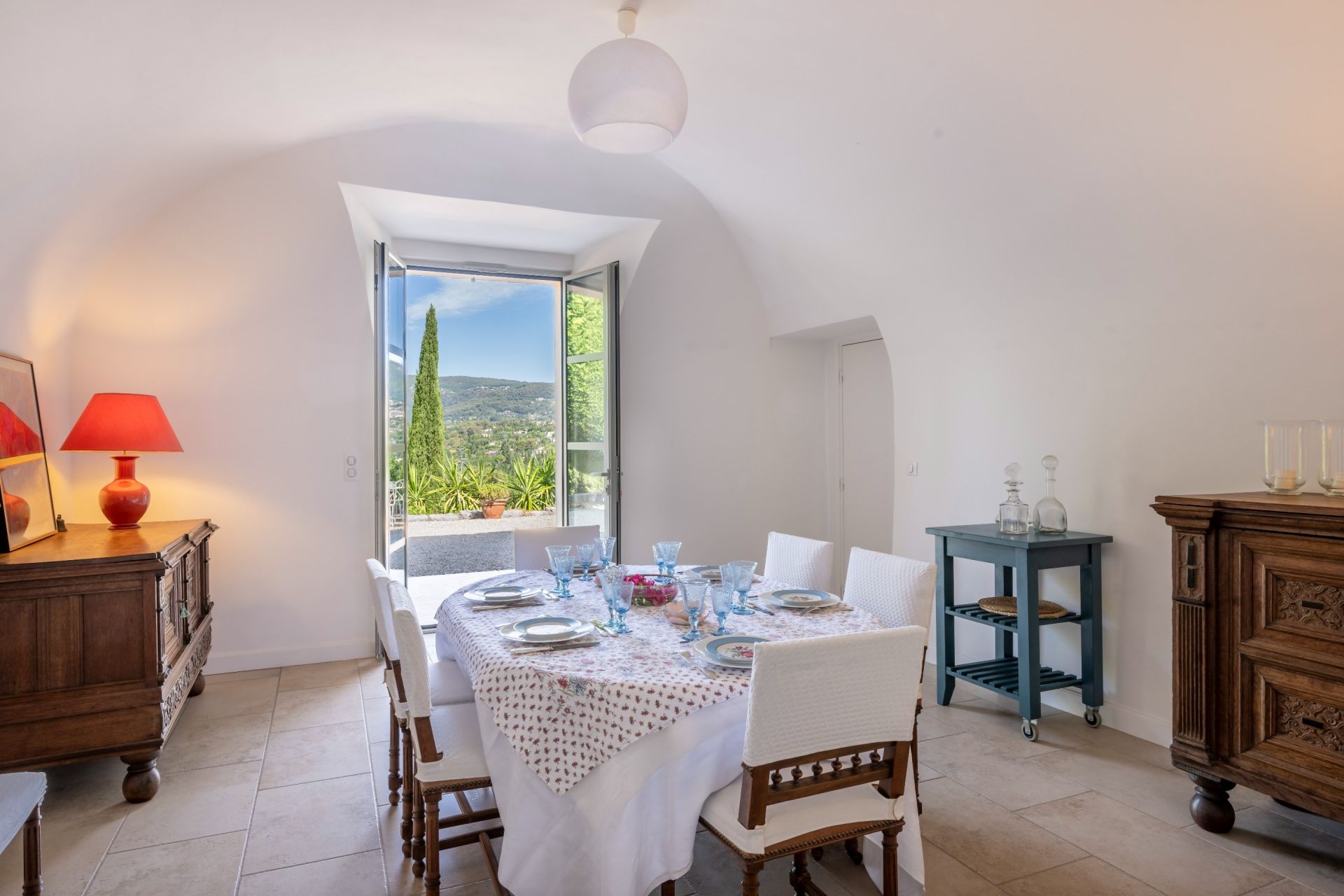 bastide 11 Rooms for sale on GRASSE (06130)
