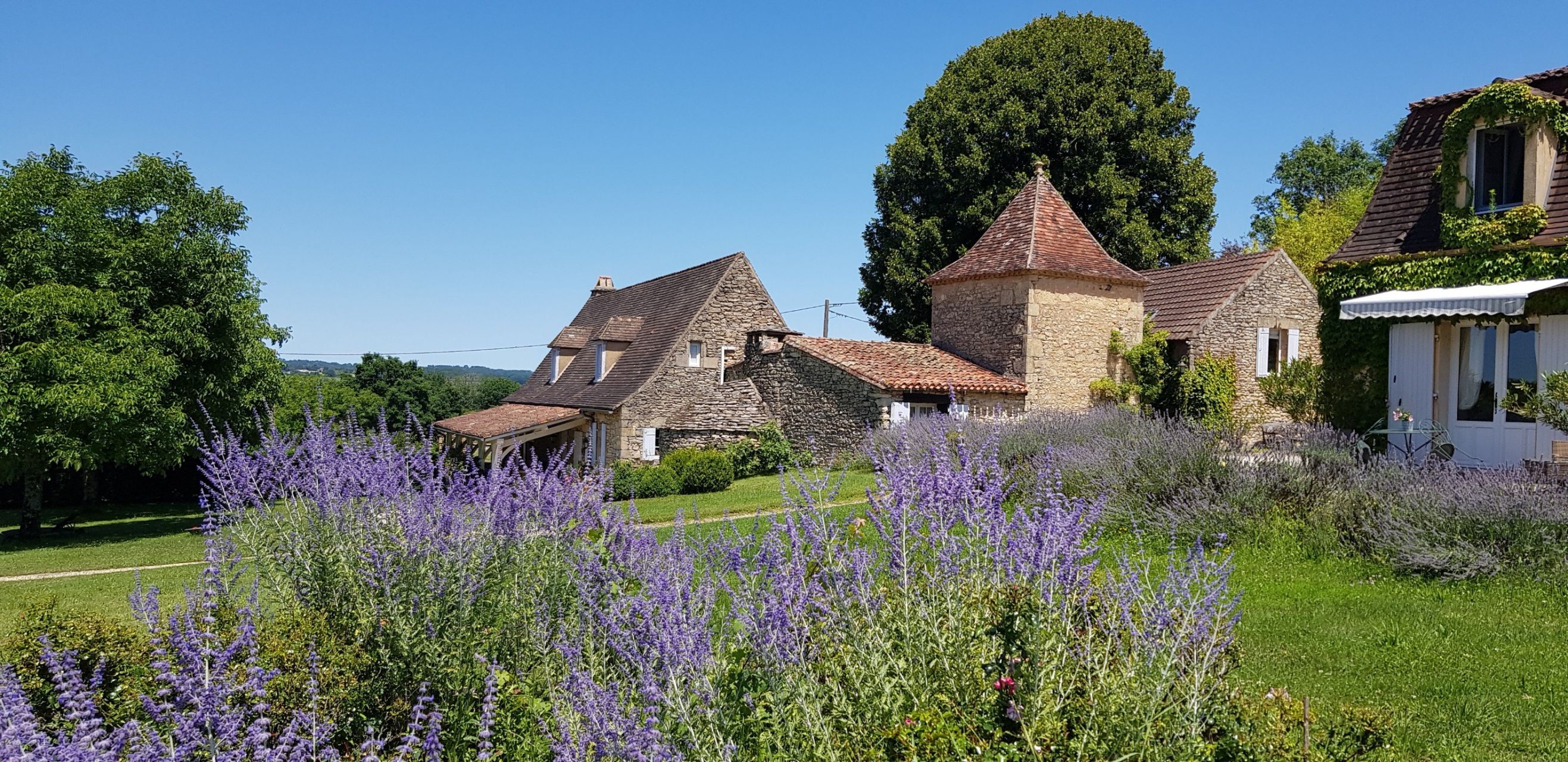 maison de luxe 15 Pièces en vente sur SIORAC EN PERIGORD (24170)