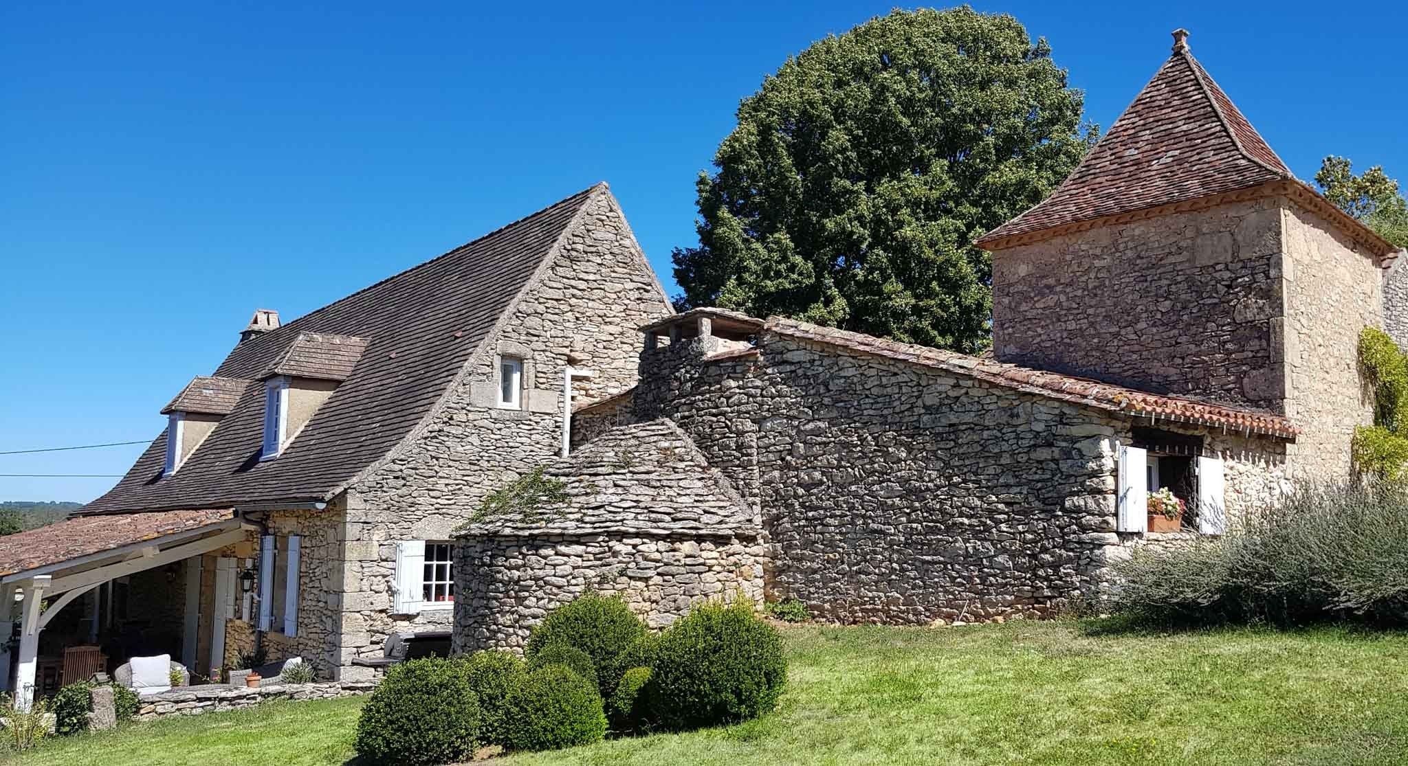 maison de luxe 15 Pièces en vente sur SIORAC EN PERIGORD (24170)