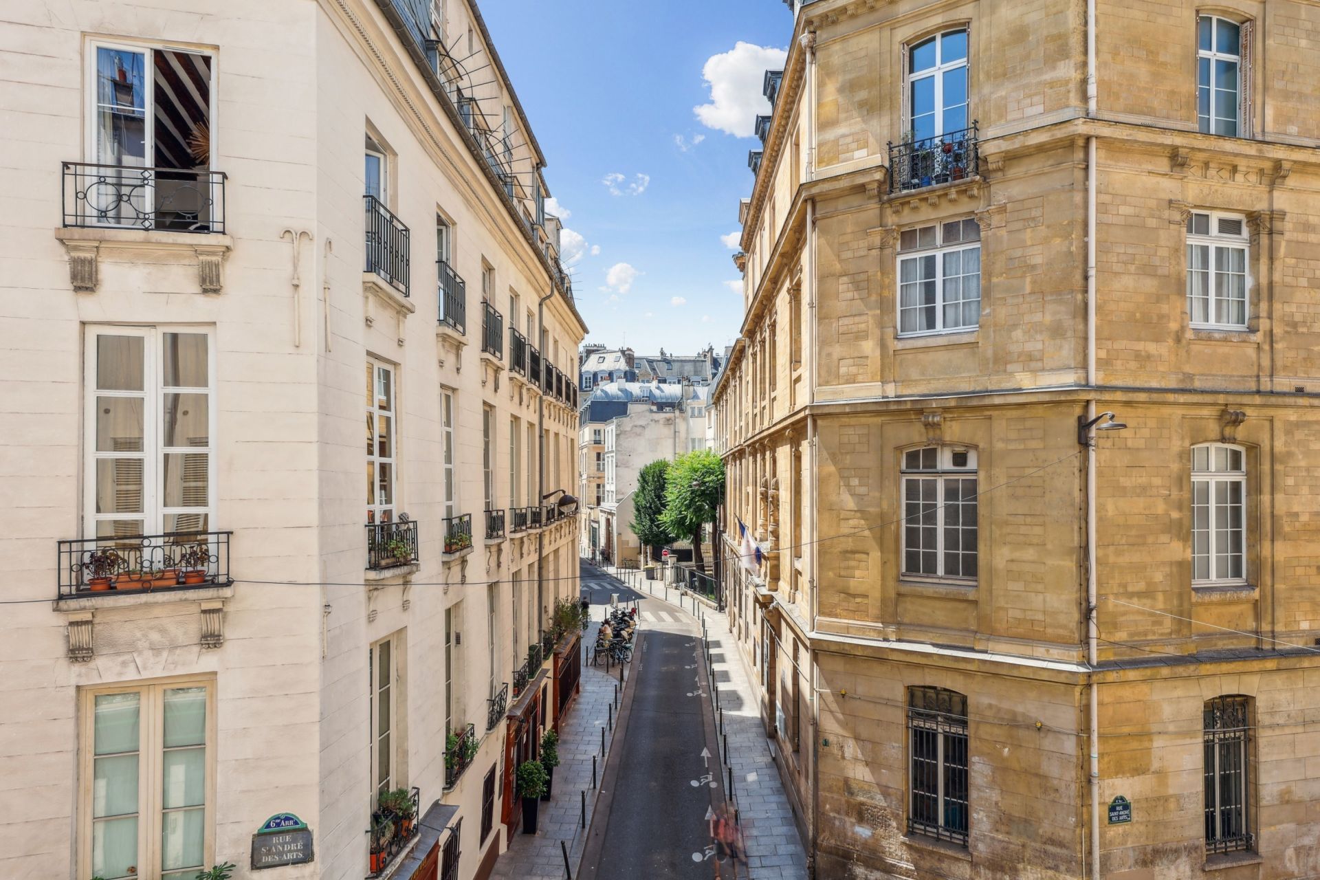 luxury apartment 2 Rooms for sale on PARIS (75006)
