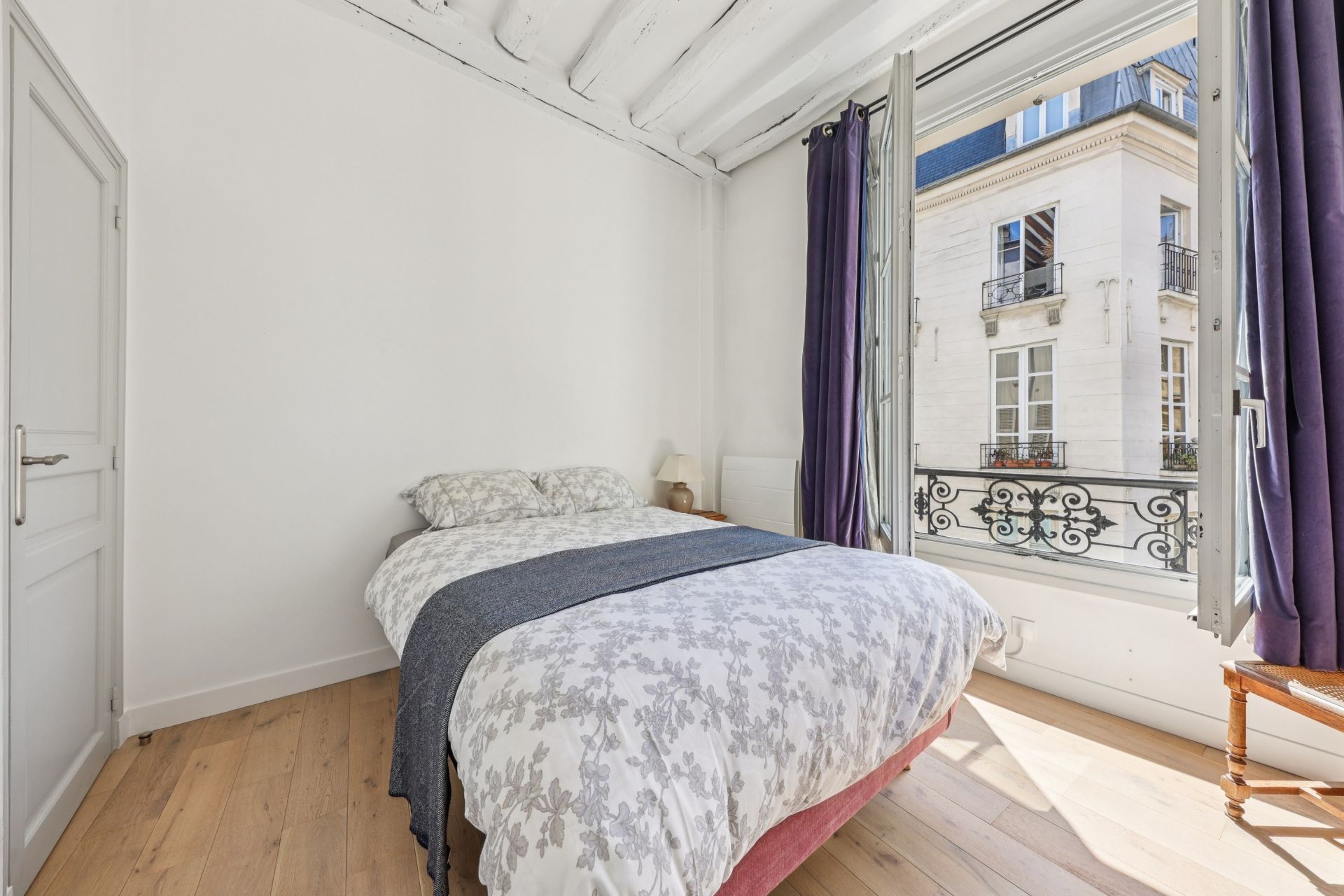 luxury apartment 2 Rooms for sale on PARIS (75006)