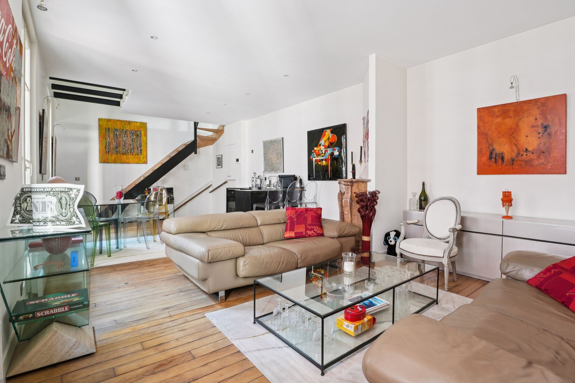 luxury house 4 Rooms for sale on PARIS (75014)