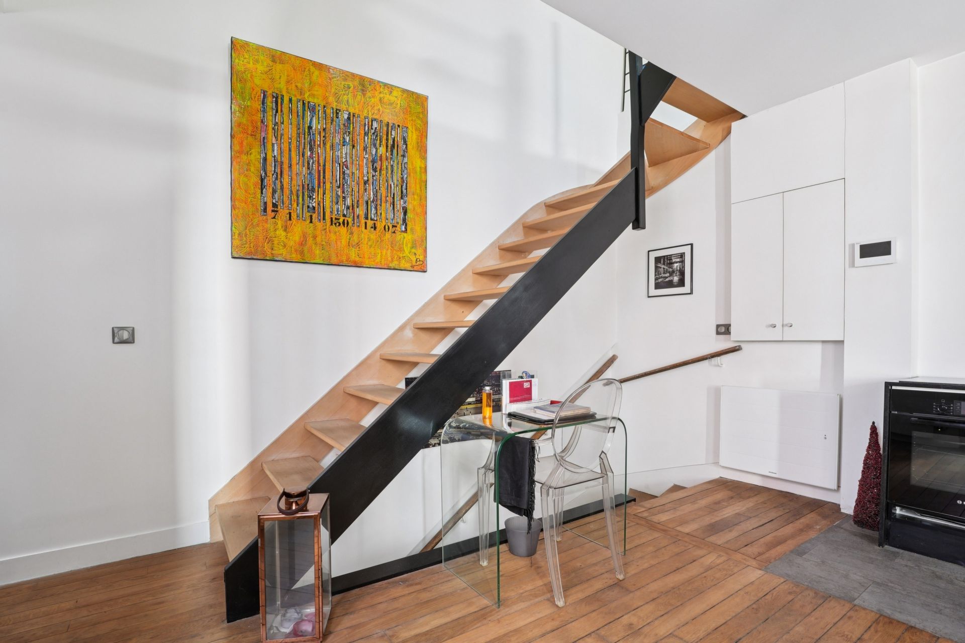 luxury house 4 Rooms for sale on PARIS (75014)