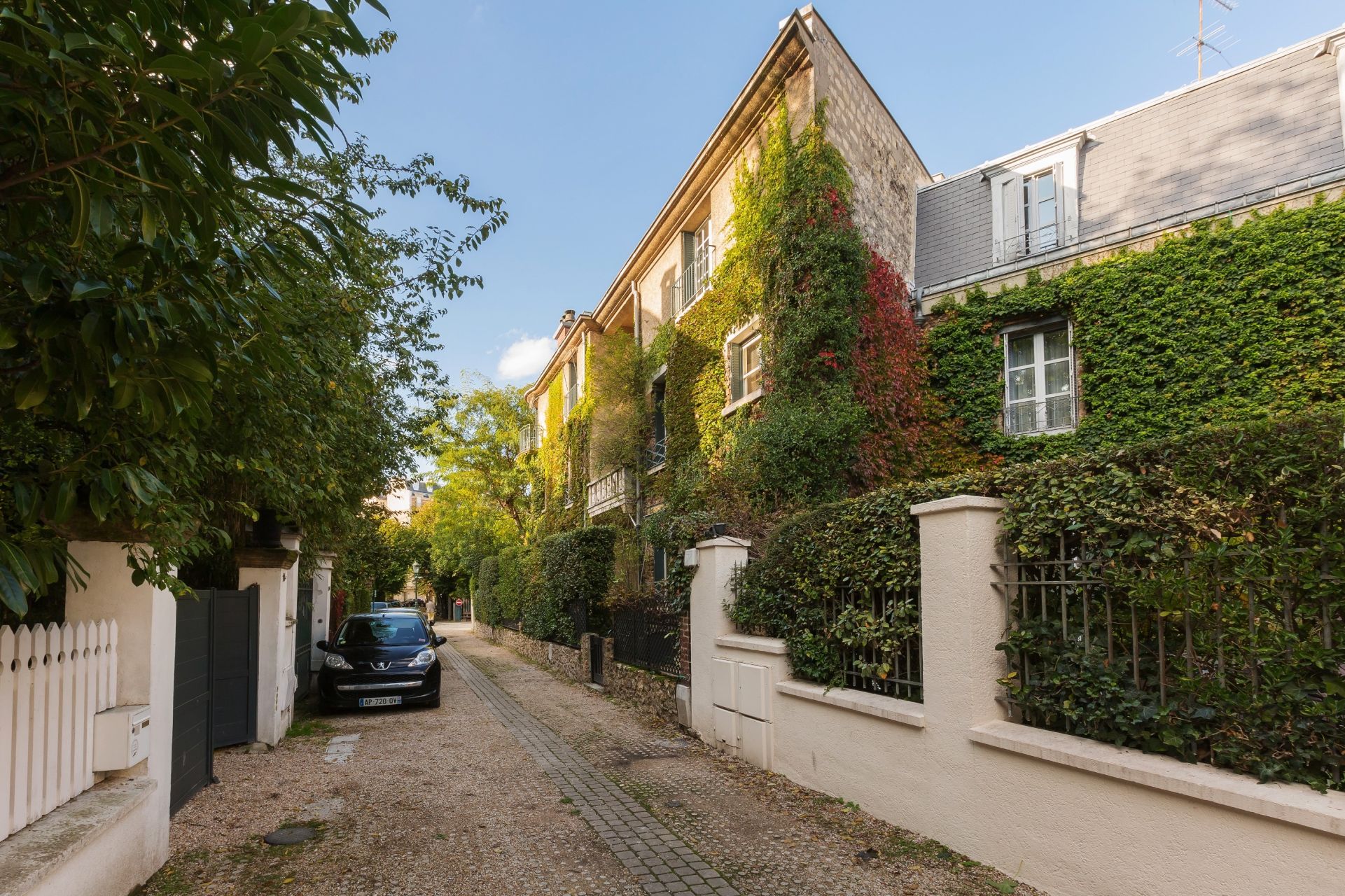 hôtel particulier 20 Pièces en vente sur PARIS (75016)