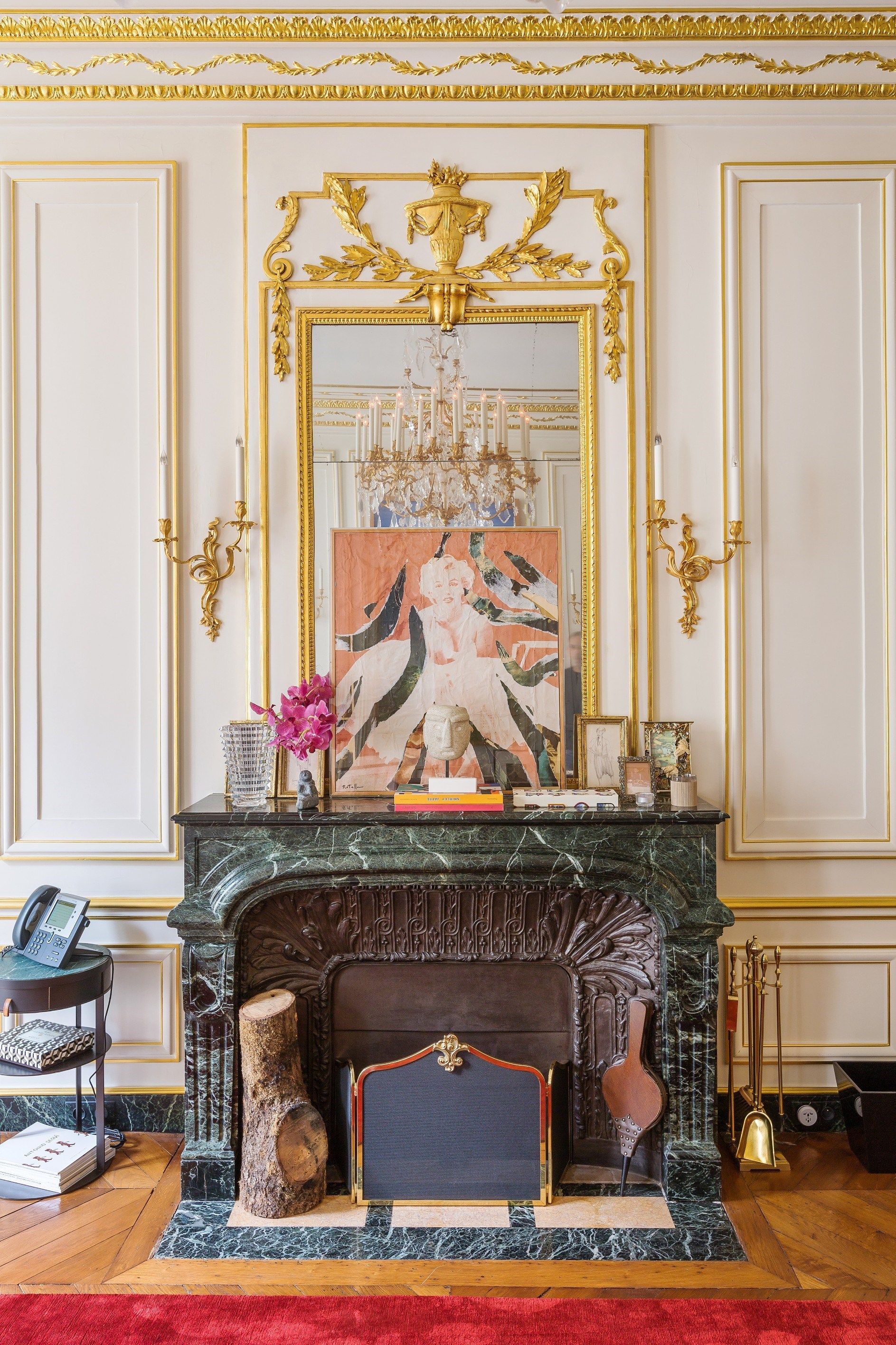 luxury apartment 7 Rooms for sale on PARIS (75008)