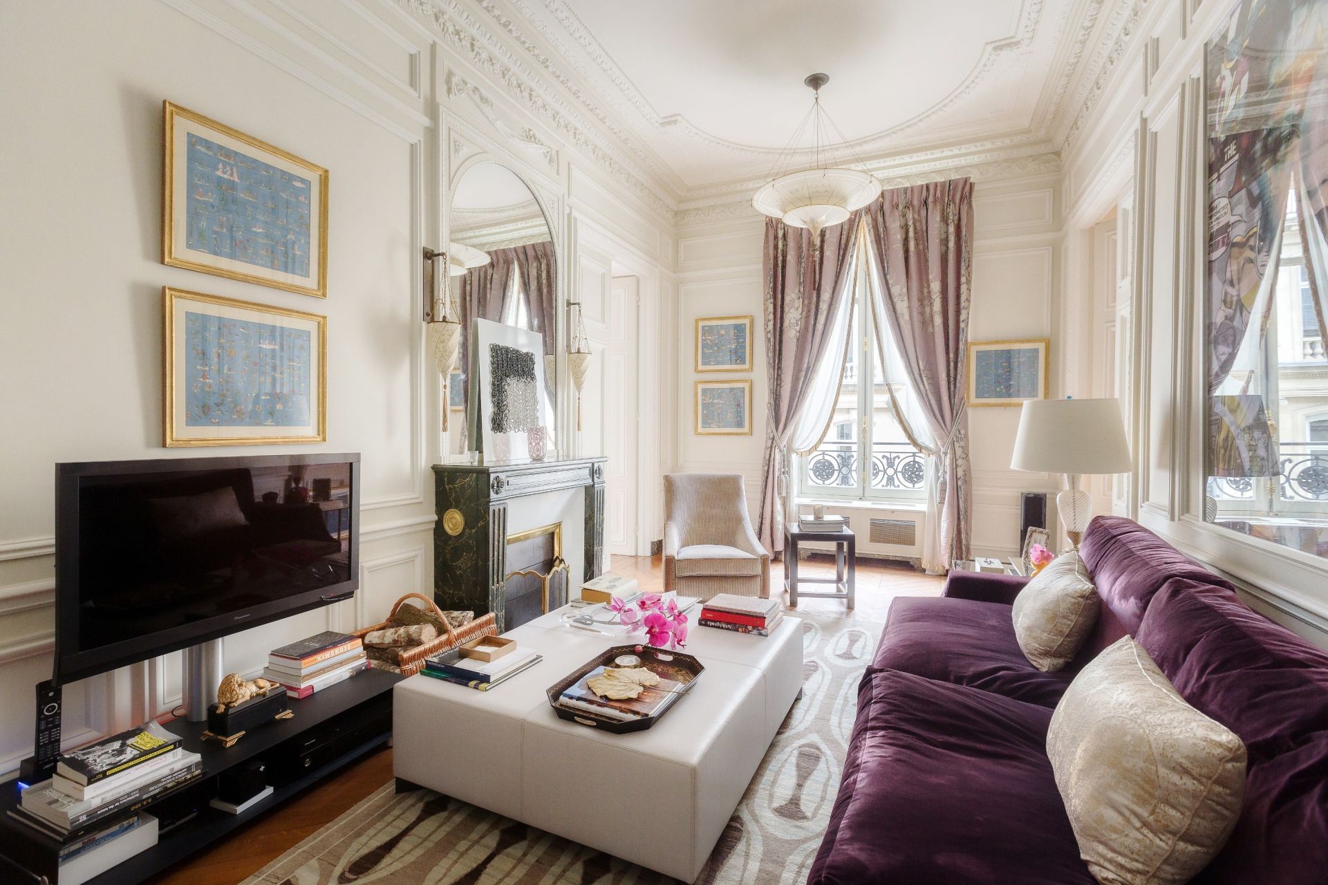 luxury apartment 7 Rooms for sale on PARIS (75008)