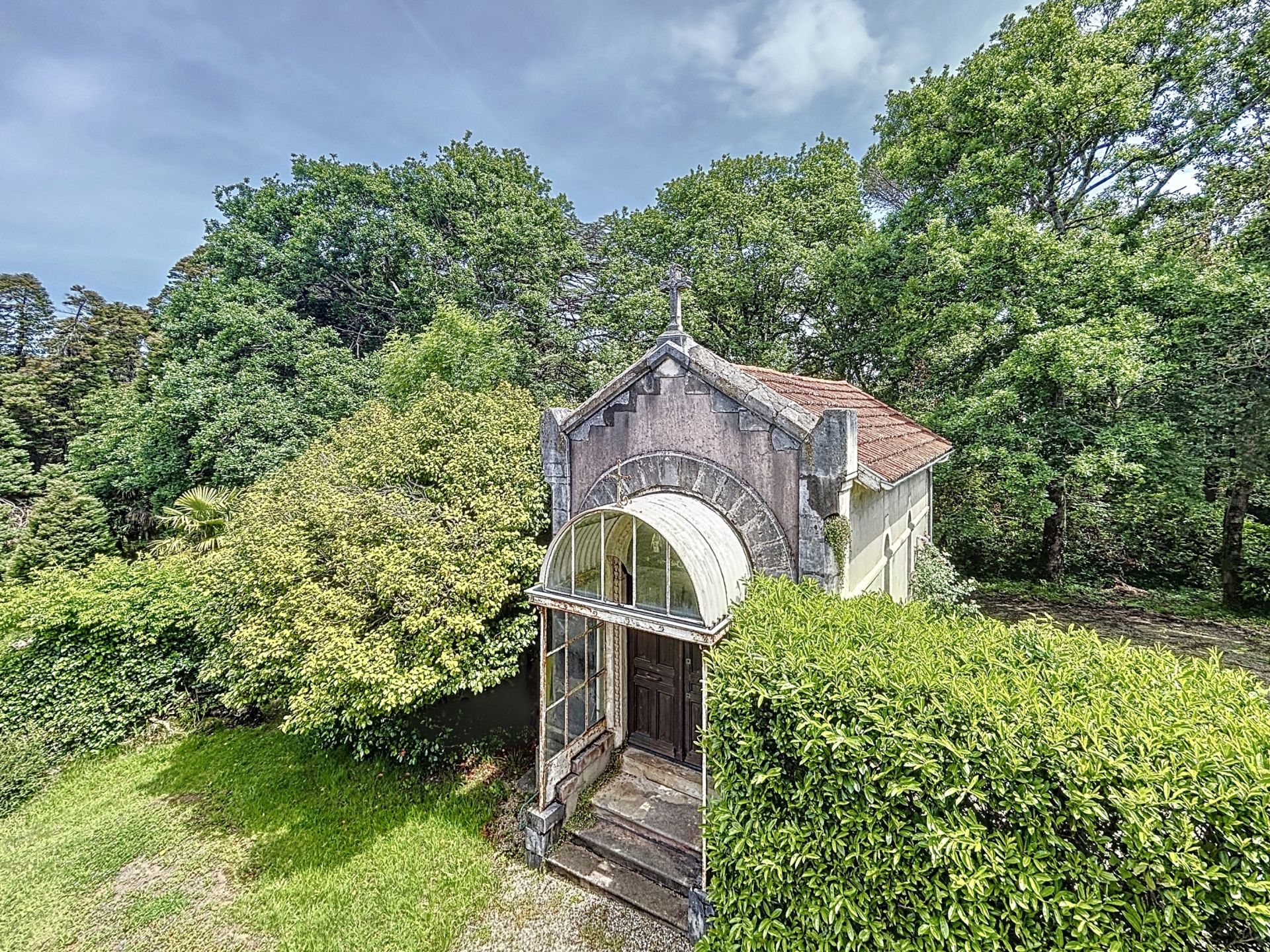 maison de luxe 16 Pièces en vente sur ST PEE SUR NIVELLE (64310)