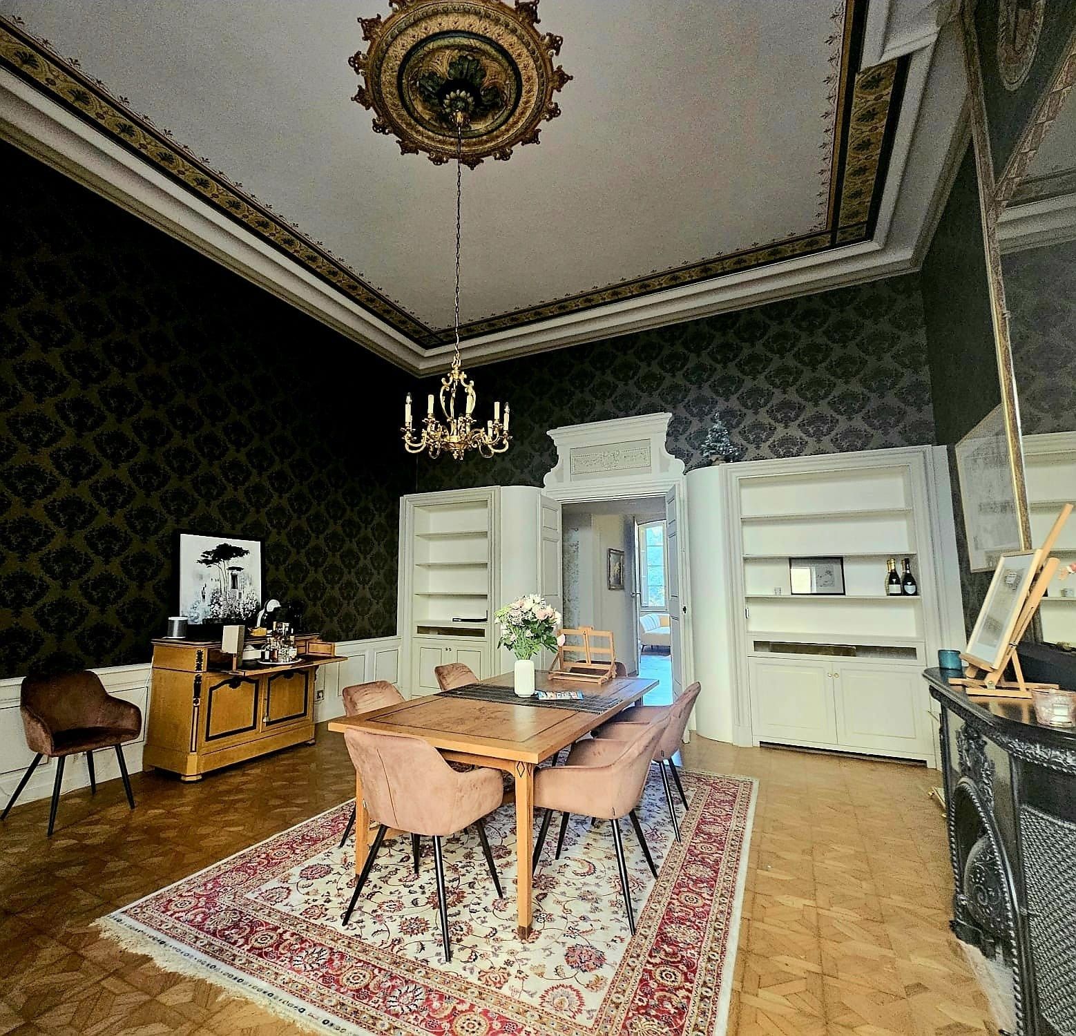 luxury apartment 7 Rooms for rent on AIX EN PROVENCE (13100)