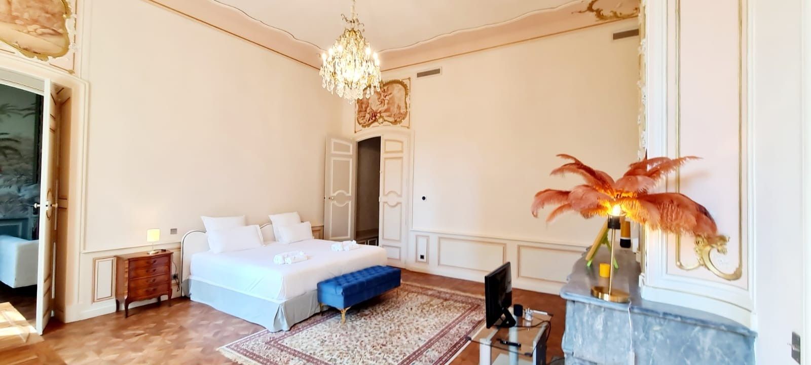 luxury apartment 7 Rooms for rent on AIX EN PROVENCE (13100)