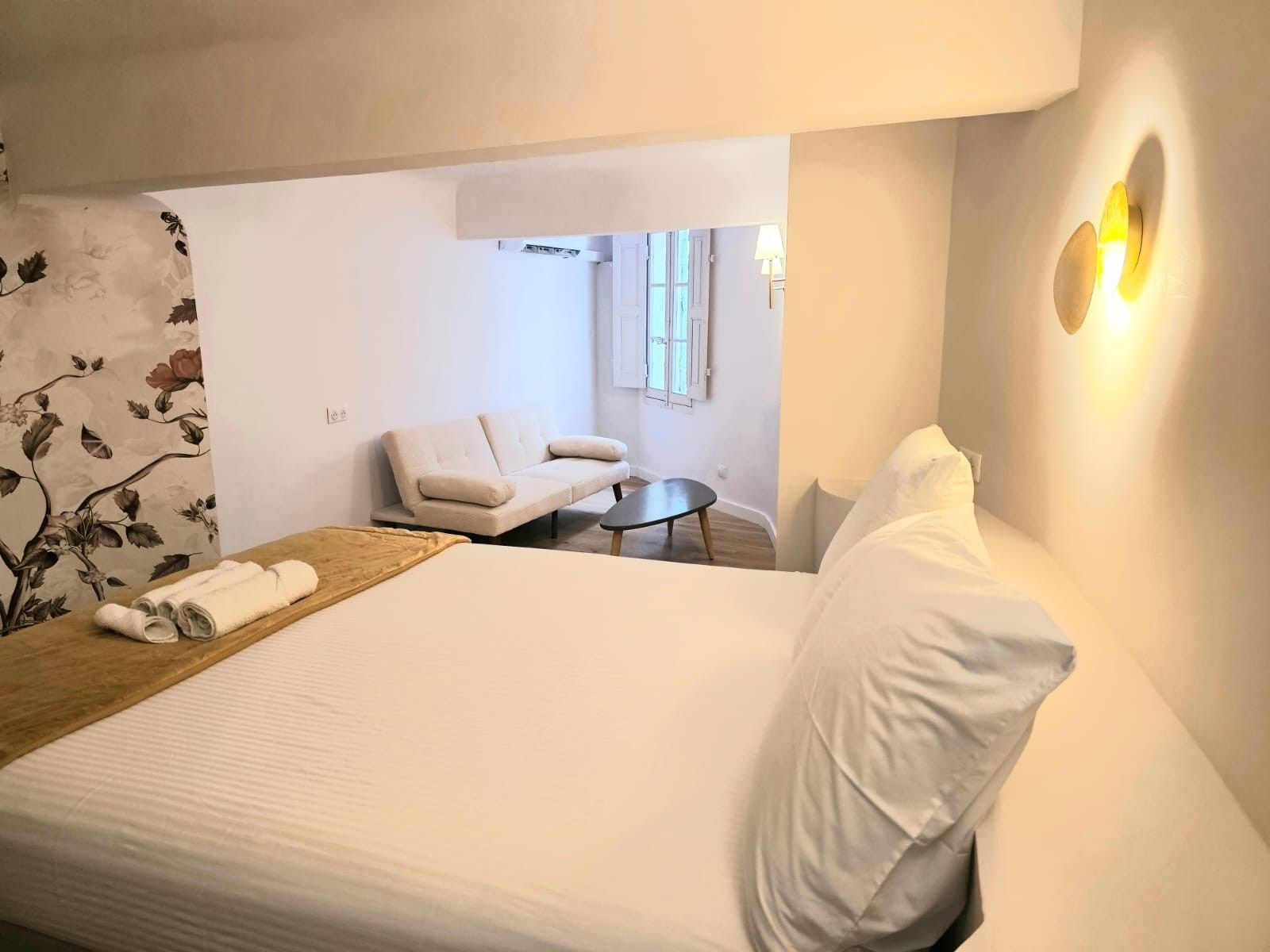 luxury apartment 7 Rooms for rent on AIX EN PROVENCE (13100)