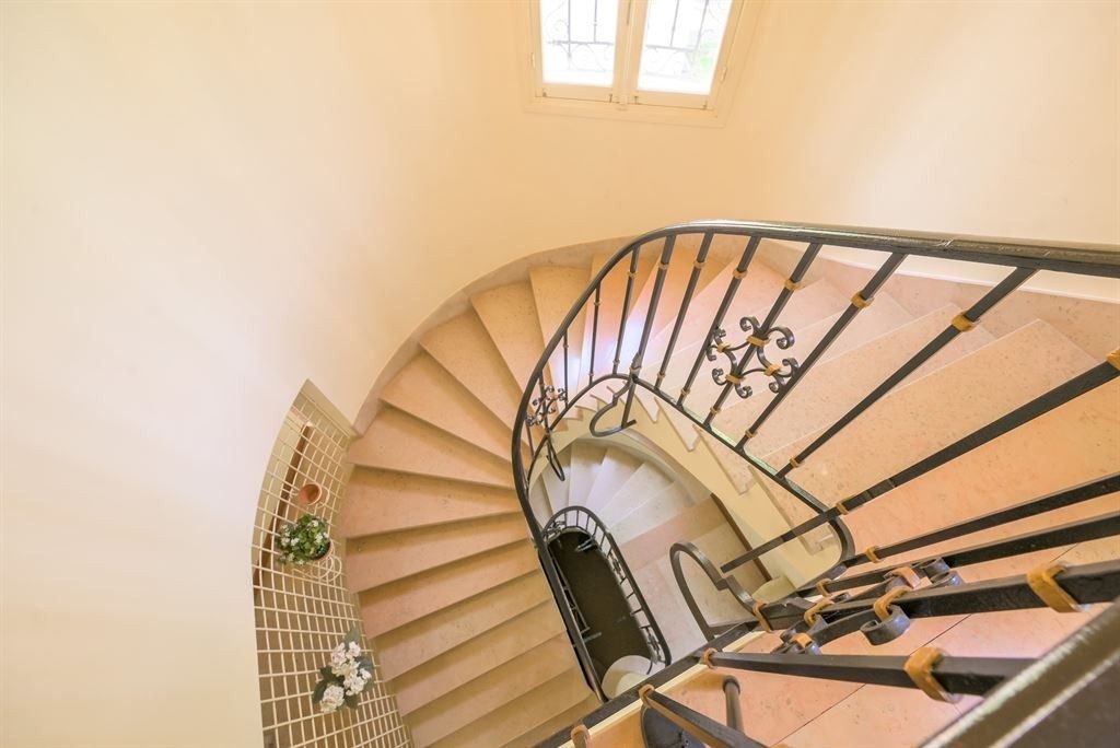 luxury property 15 Rooms for sale on ST JEAN DE LUZ (64500)