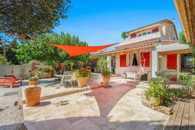 Sale Luxury house Sanary-sur-Mer 6 Rooms 142 m²