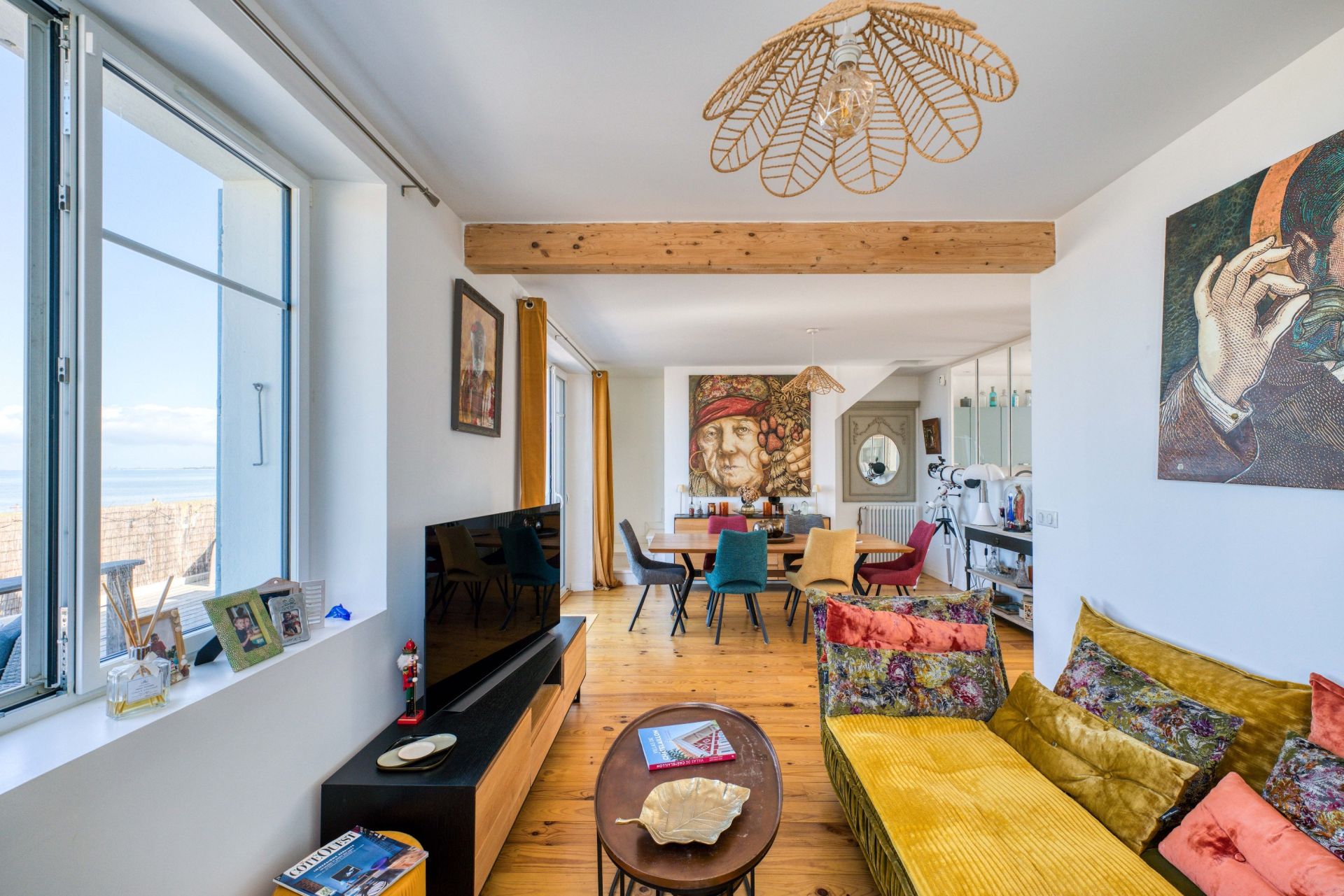 luxury house 7 Rooms for sale on CHATELAILLON PLAGE (17340)