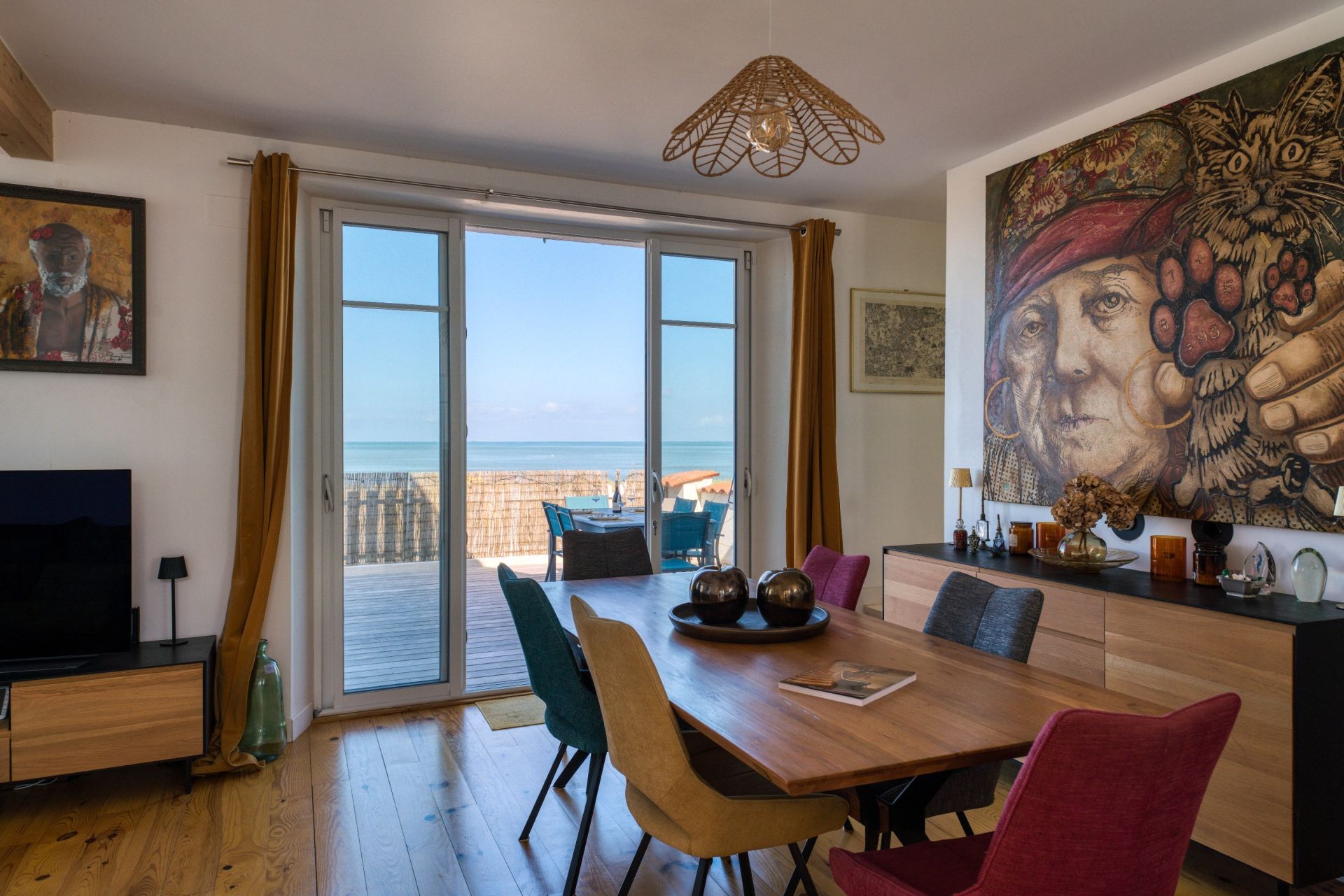 luxury house 7 Rooms for sale on CHATELAILLON PLAGE (17340)