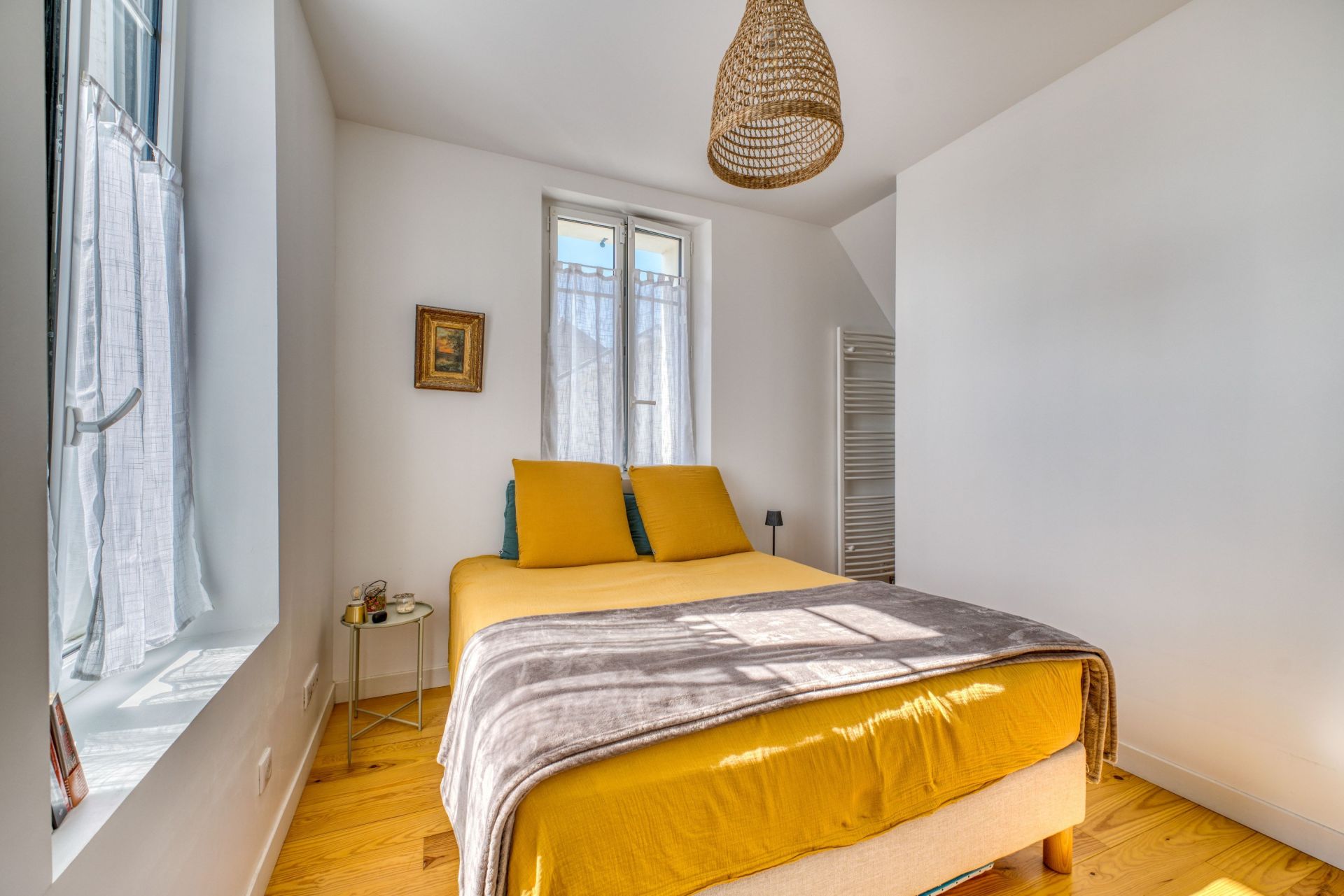 luxury house 7 Rooms for sale on CHATELAILLON PLAGE (17340)
