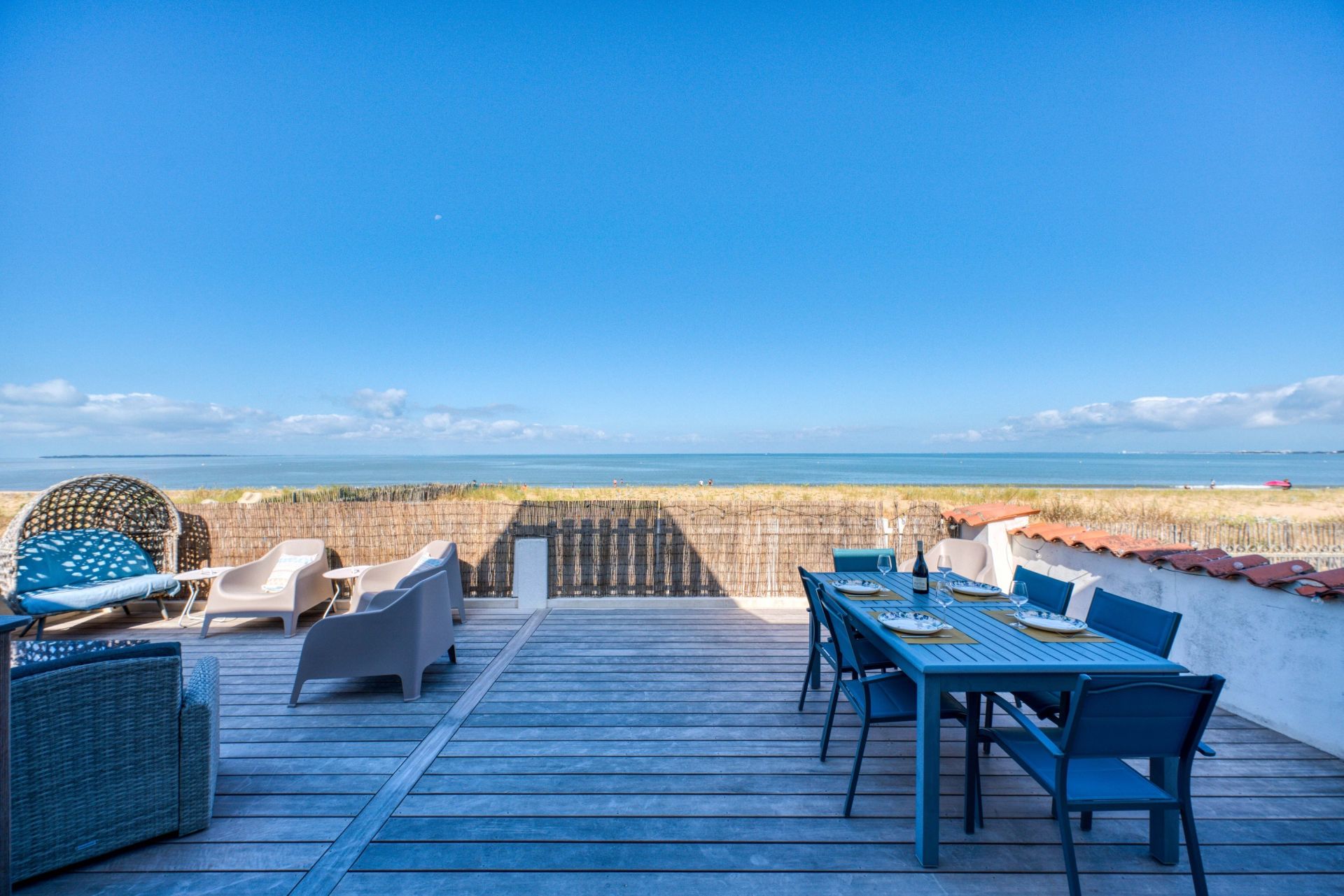 luxury house 7 Rooms for sale on CHATELAILLON PLAGE (17340)