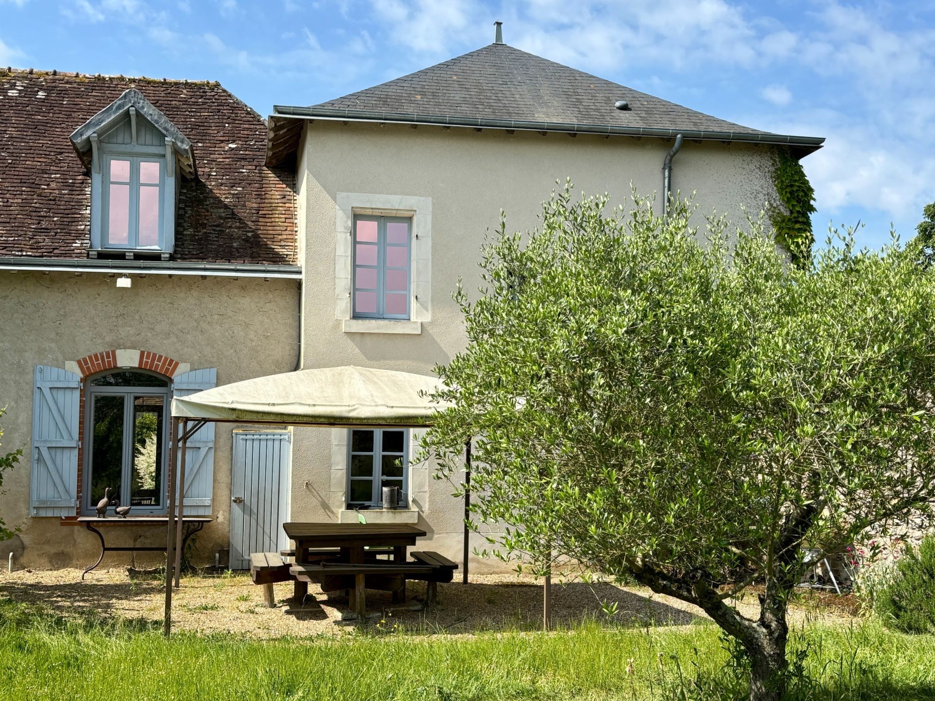 maison de luxe 12 Pièces en vente sur ESVRES (37320)