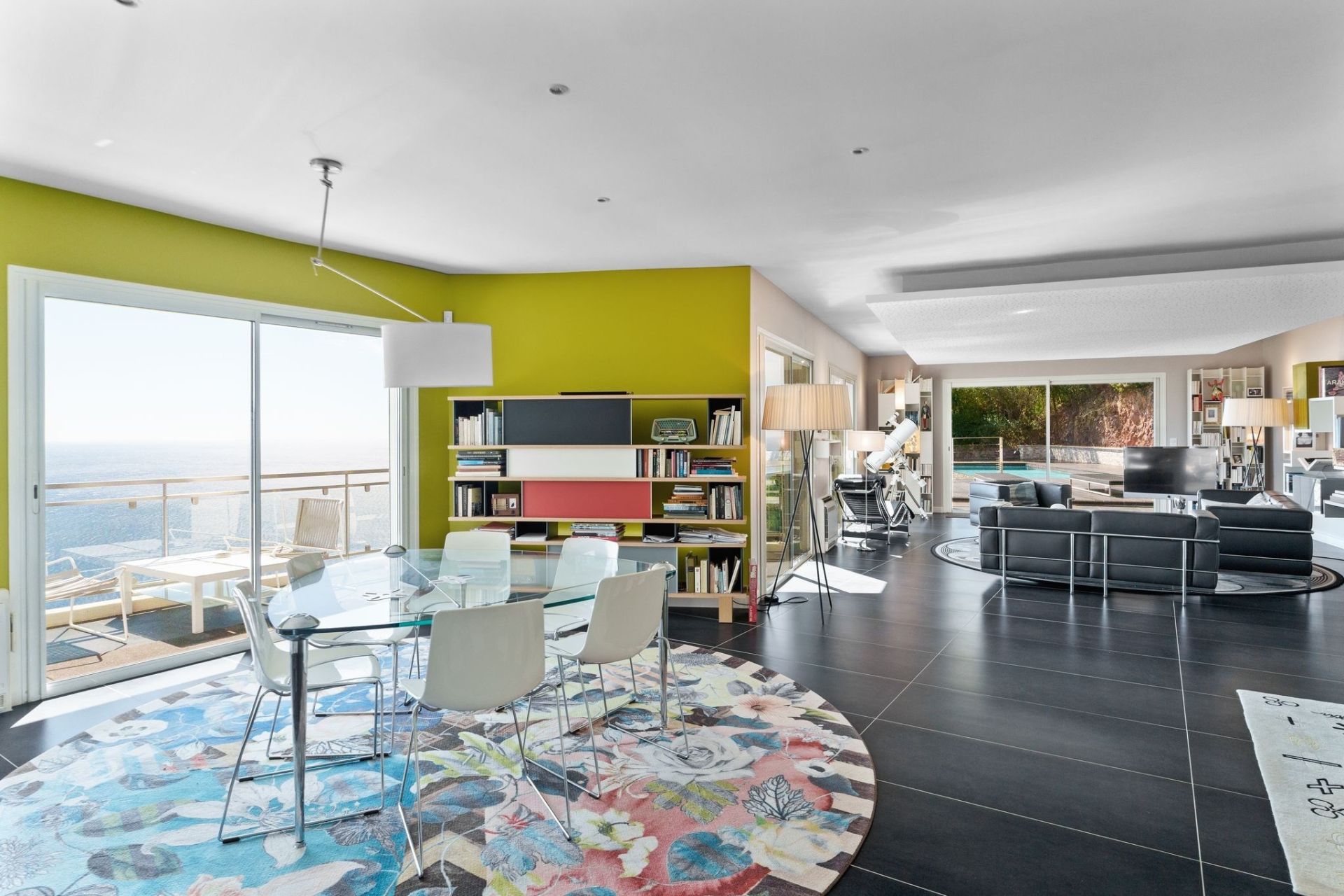 maison contemporaine 7 Pièces en vente sur THEOULE SUR MER (06590)