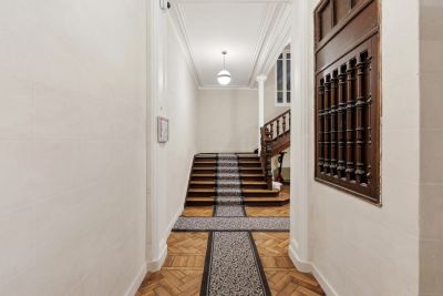 Sale Luxury apartment Paris 8 2 Rooms 33 m²