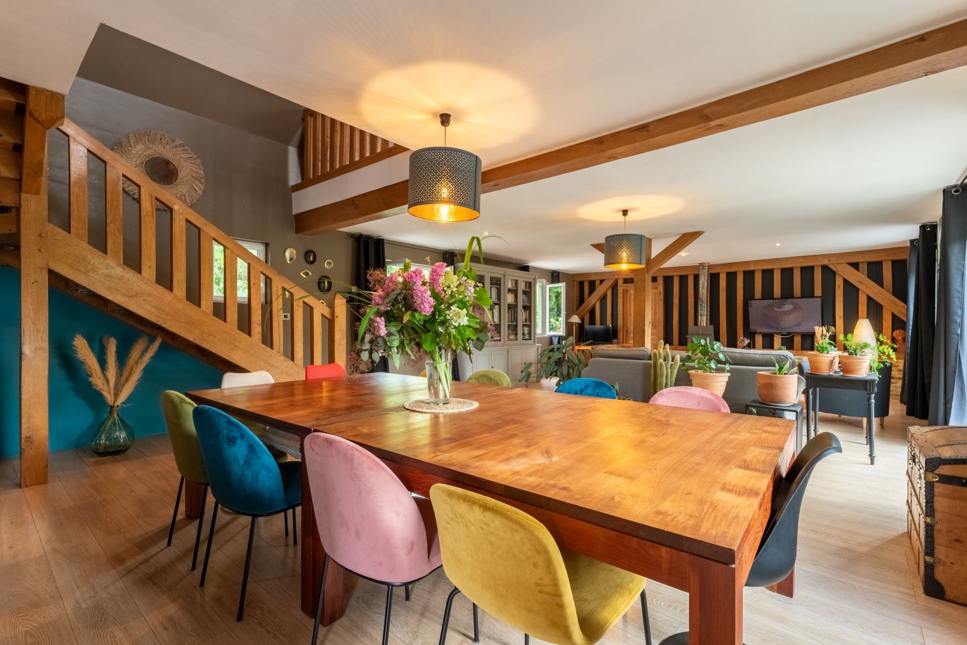 luxury house 7 Rooms for sale on BARENTIN (76360)