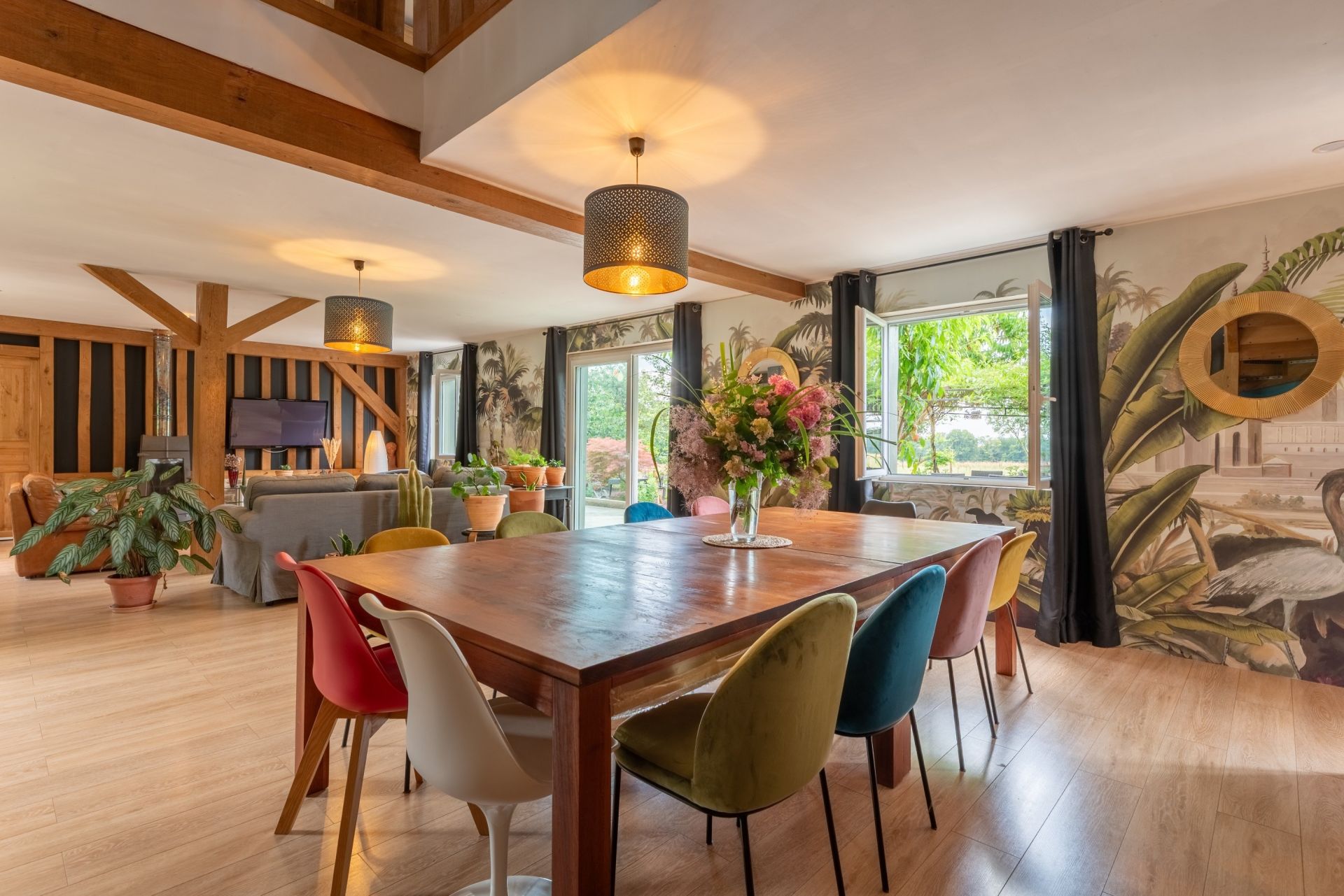 luxury house 7 Rooms for sale on BARENTIN (76360)