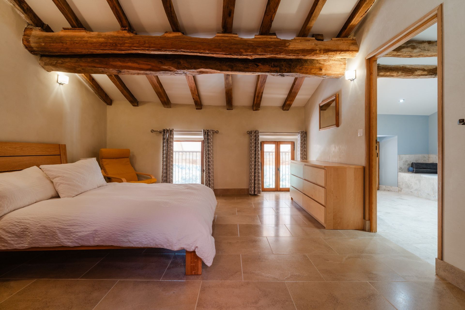 maison de luxe 14 Pièces en vente sur ST LAURENT DE CERDANS (66260)