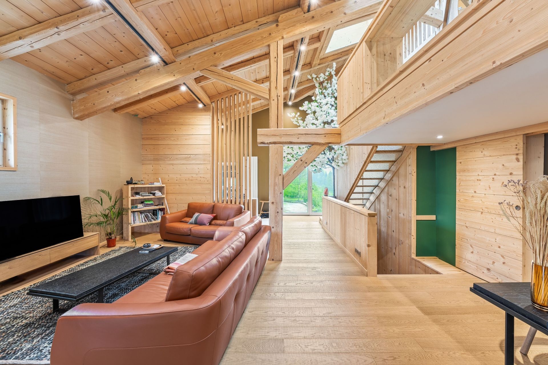 luxury house 7 Rooms for sale on SEPTMONCEL LES MOLUNES (39310)