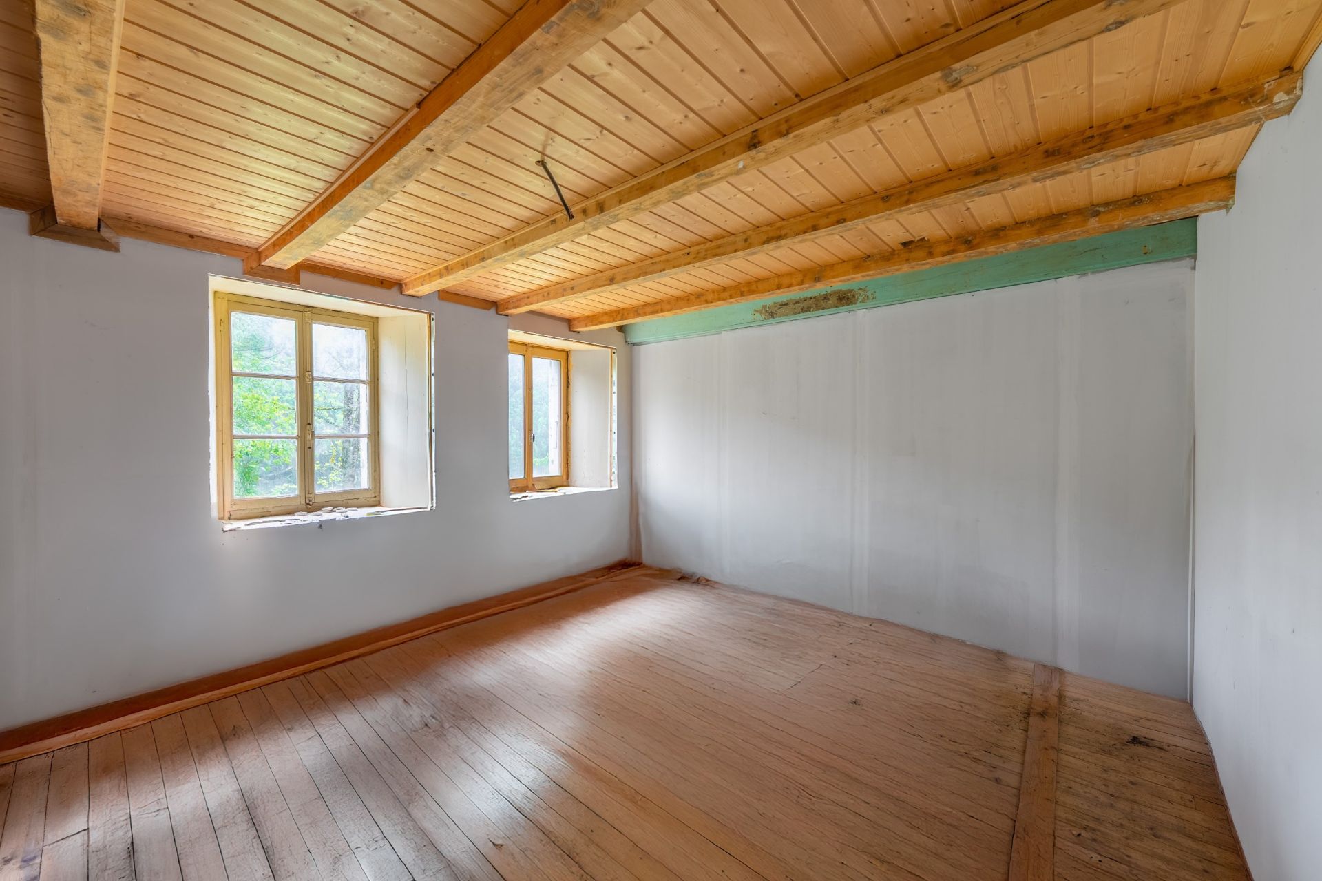 luxury house 7 Rooms for sale on SEPTMONCEL LES MOLUNES (39310)