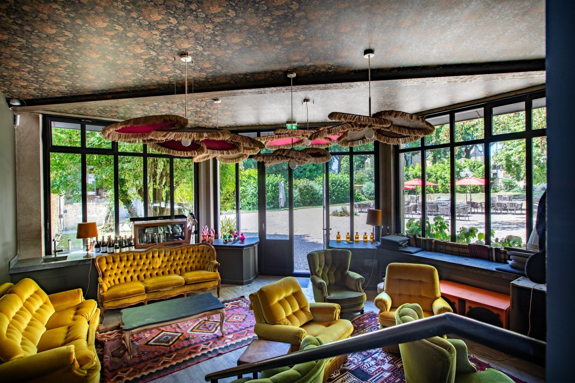 luxury house 20 Rooms for sale on BEAUNE (21200)