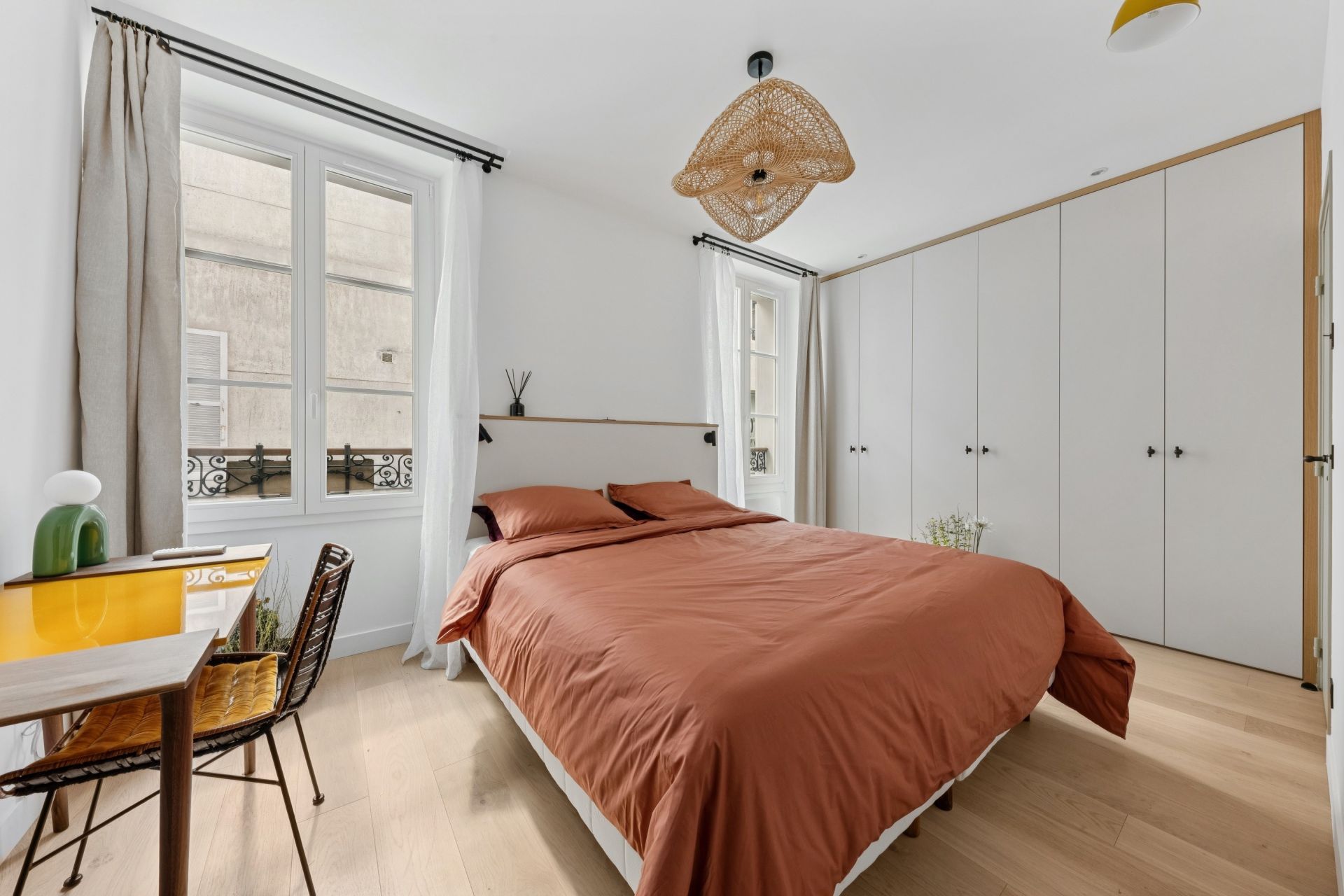 townhouse 5 Rooms for sale on PARIS (75005)