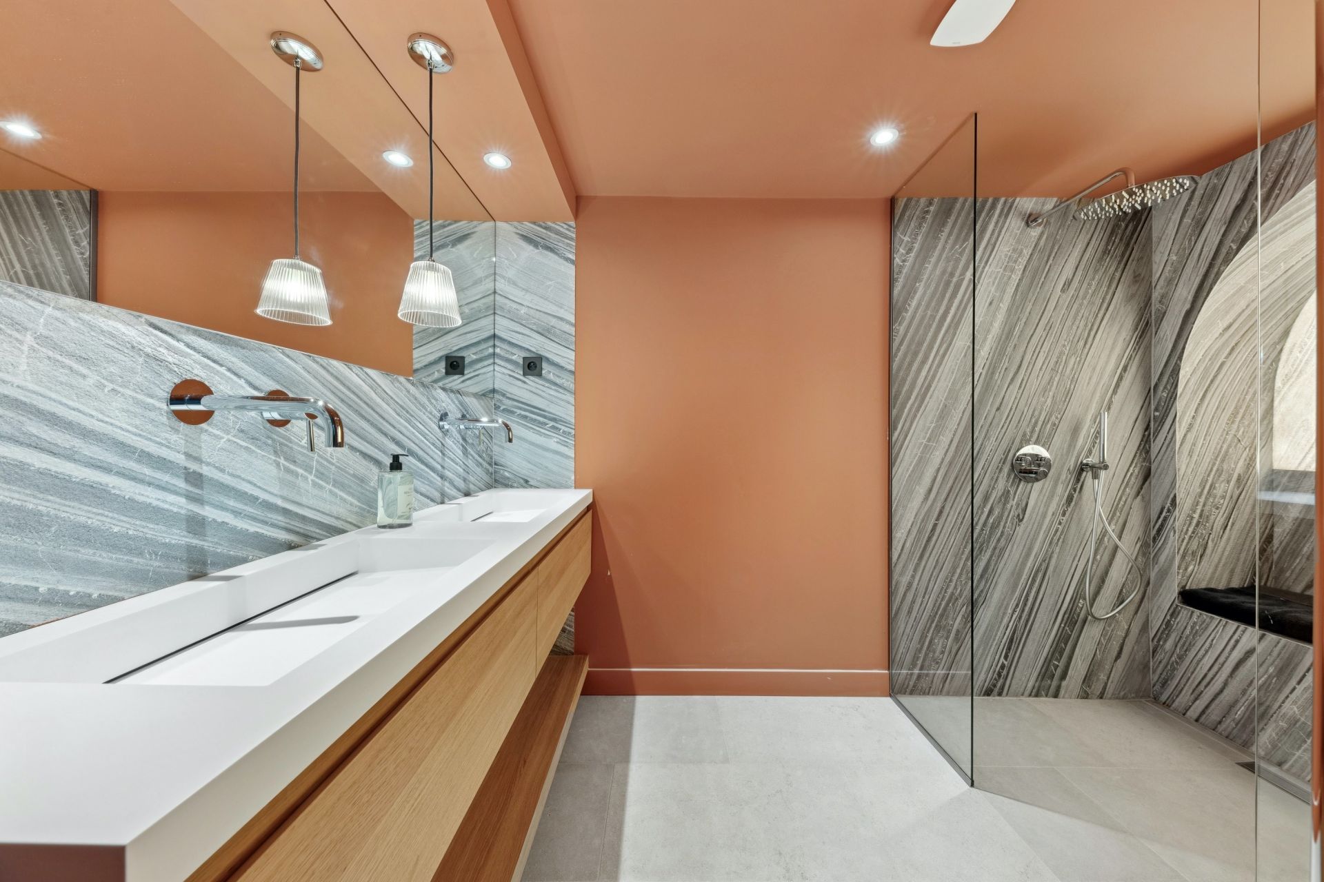 townhouse 5 Rooms for sale on PARIS (75005)